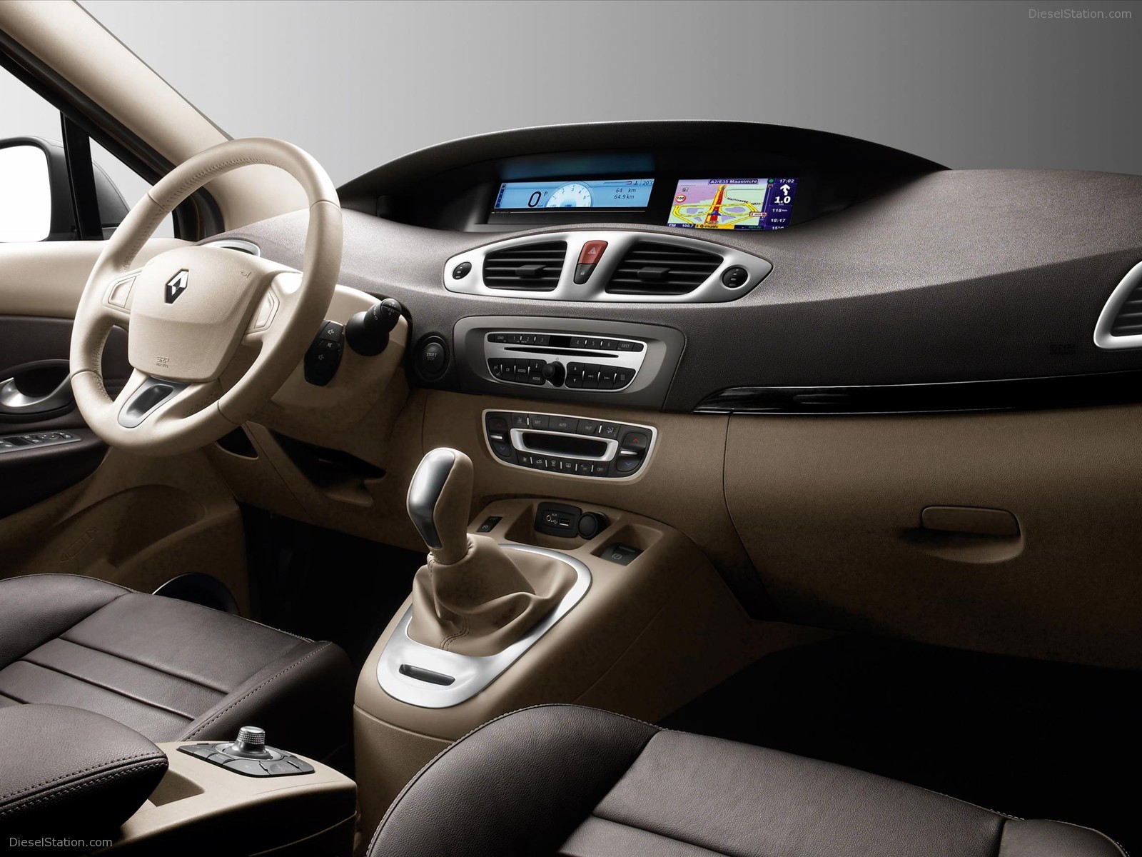 2010 New Renault Grand Scenic