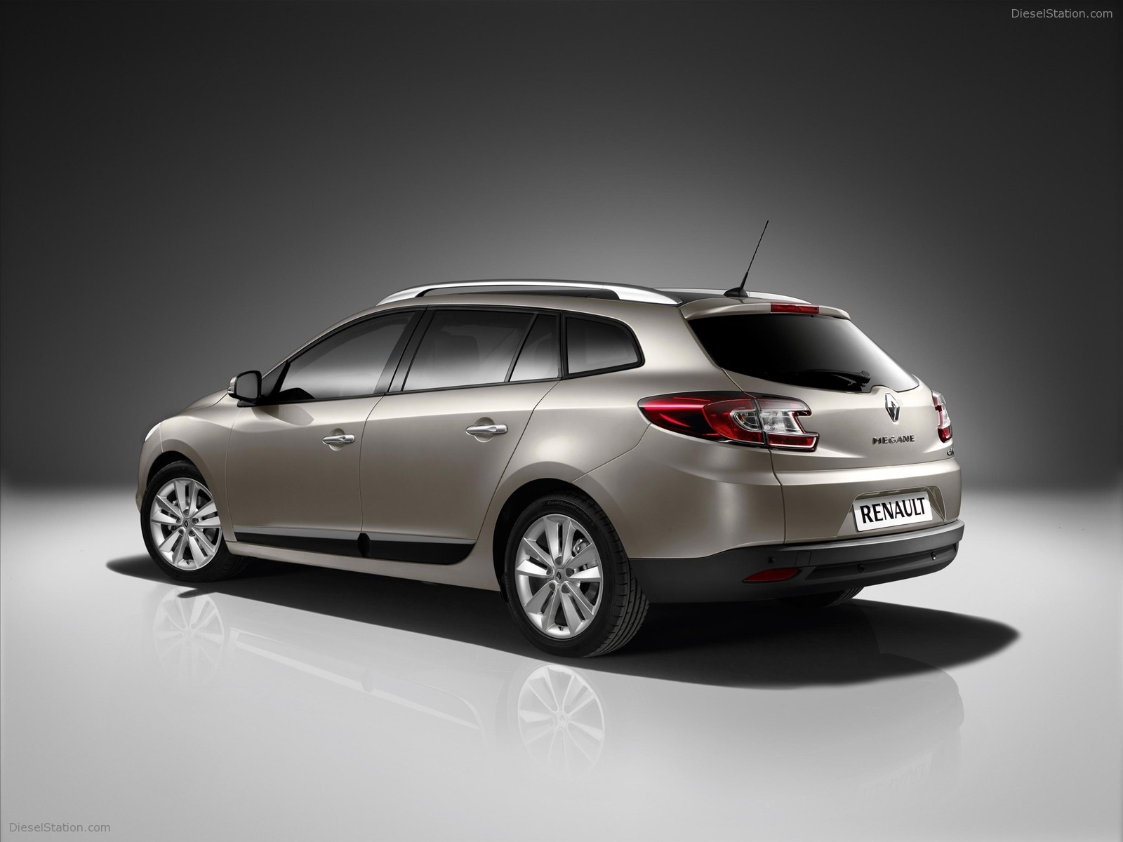 2010 New Renault Megane Estate