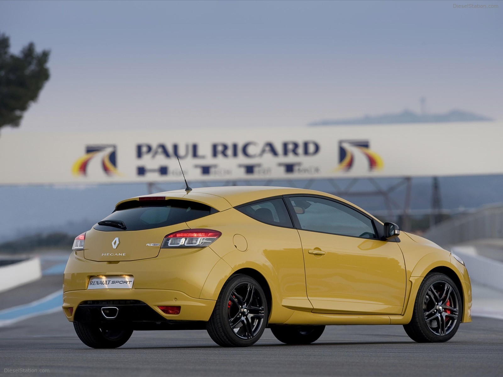 2010 New Renault Megane RS