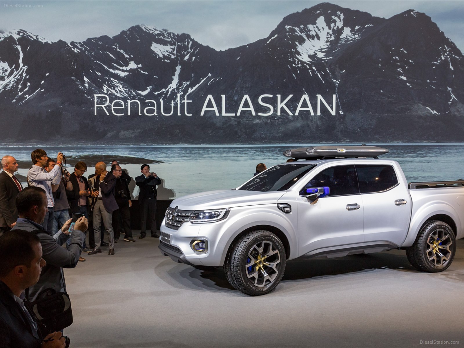 Renault Alaskan Concept 2015