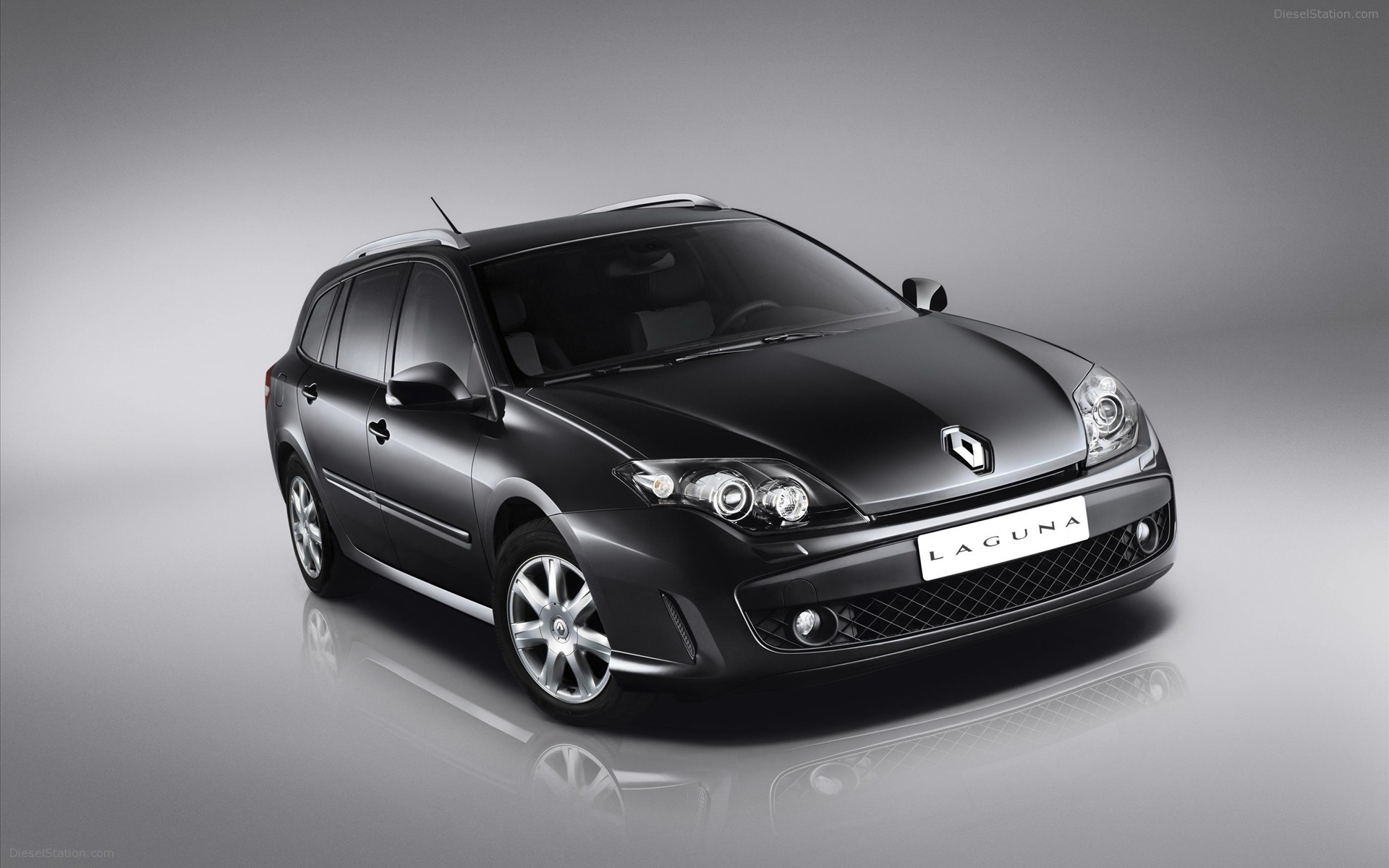 Renault Laguna Black Edition