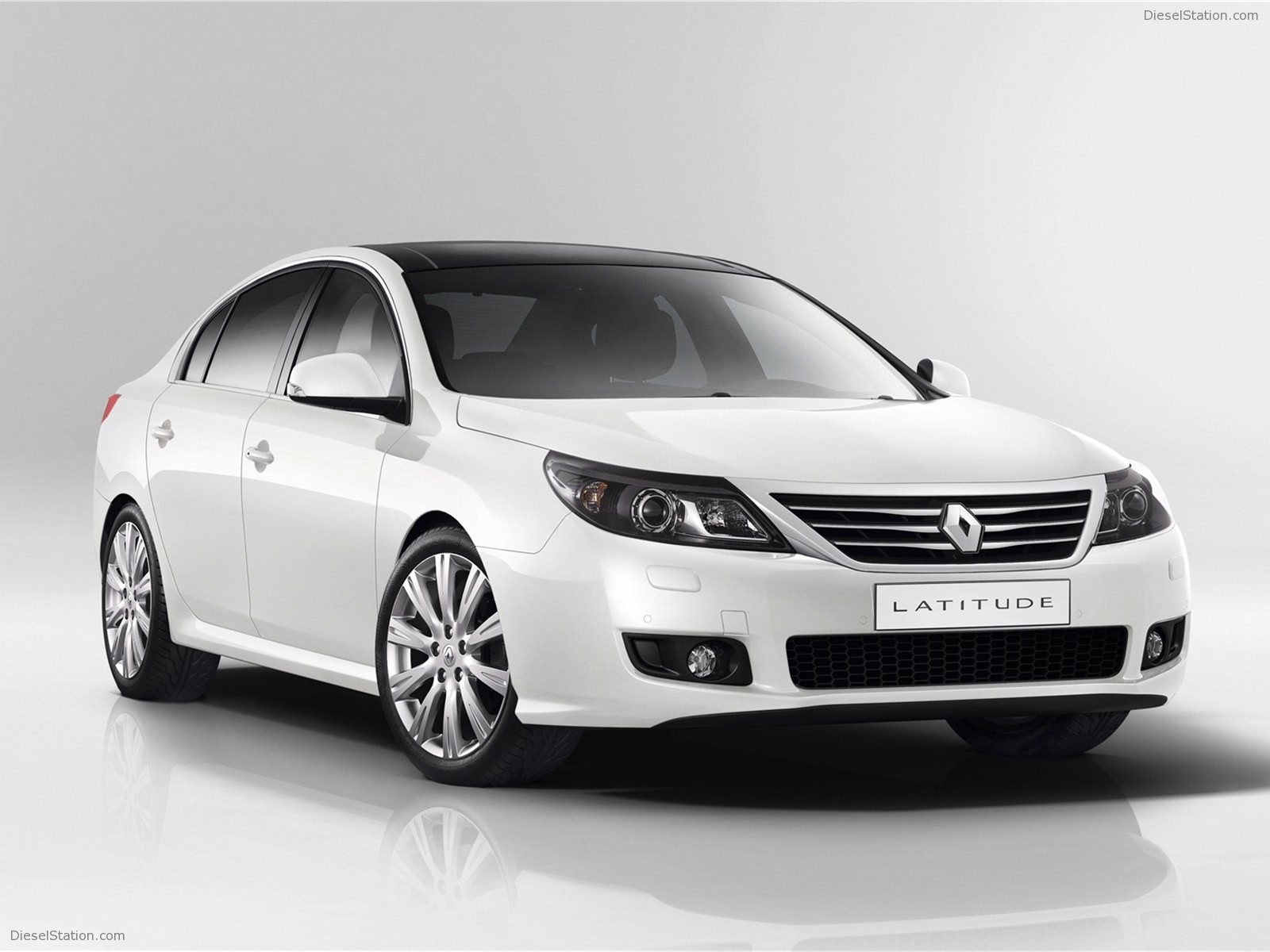 Renault Latitude 2011