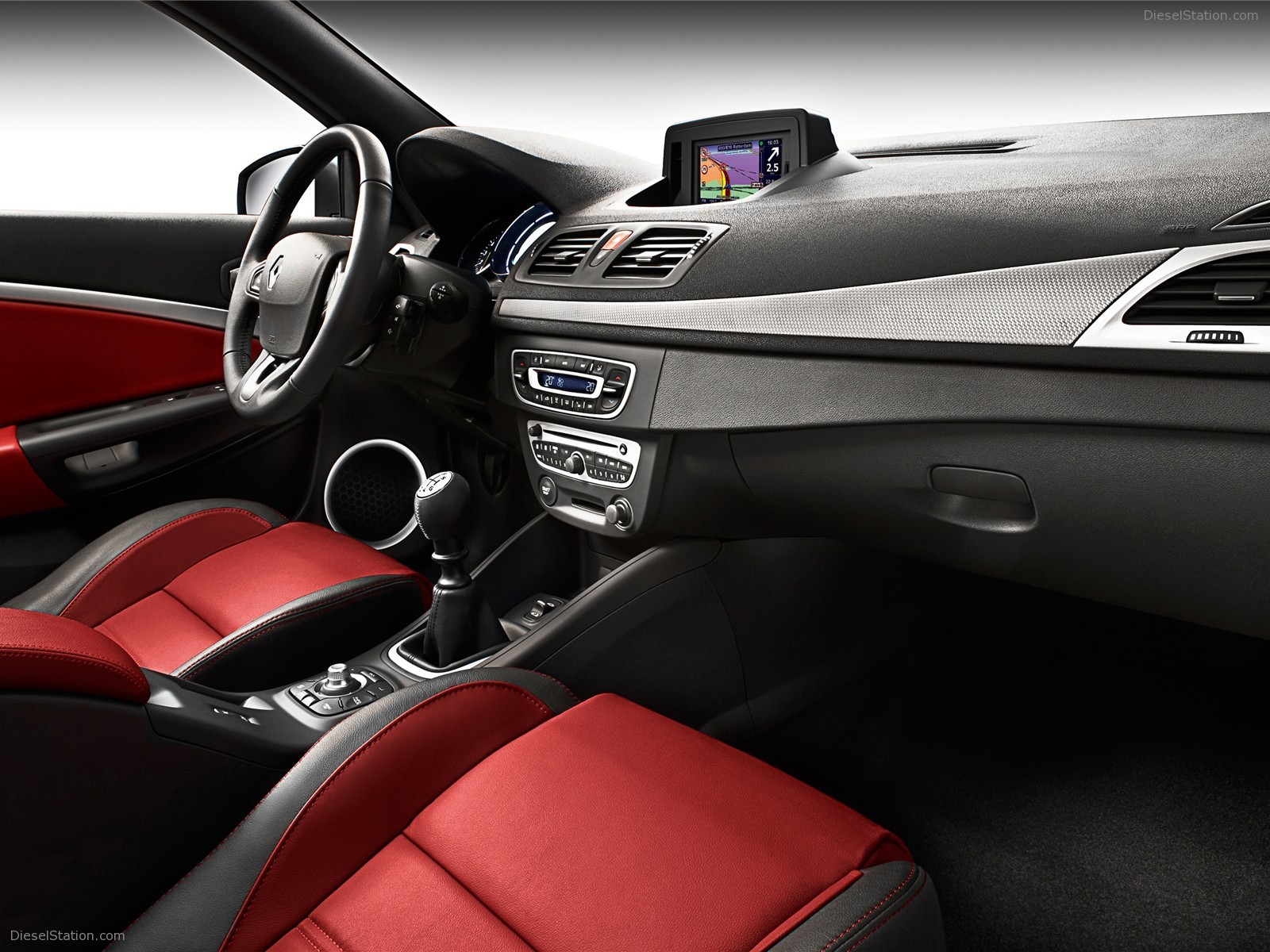 Renault Megane Coupe Cabriolet 2011