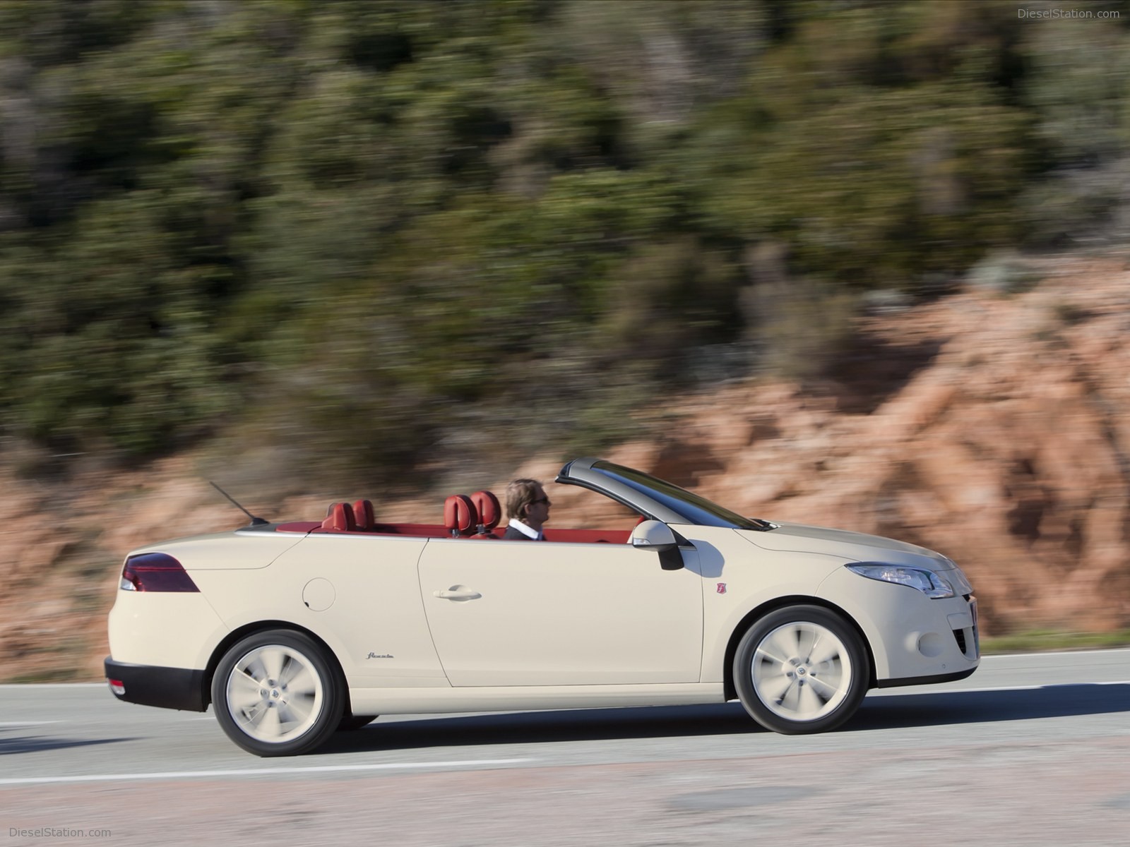 Renault Megane Coupe Cabriolet Floride 2012 Renault Megane Coupe Cabriolet Floride 2012