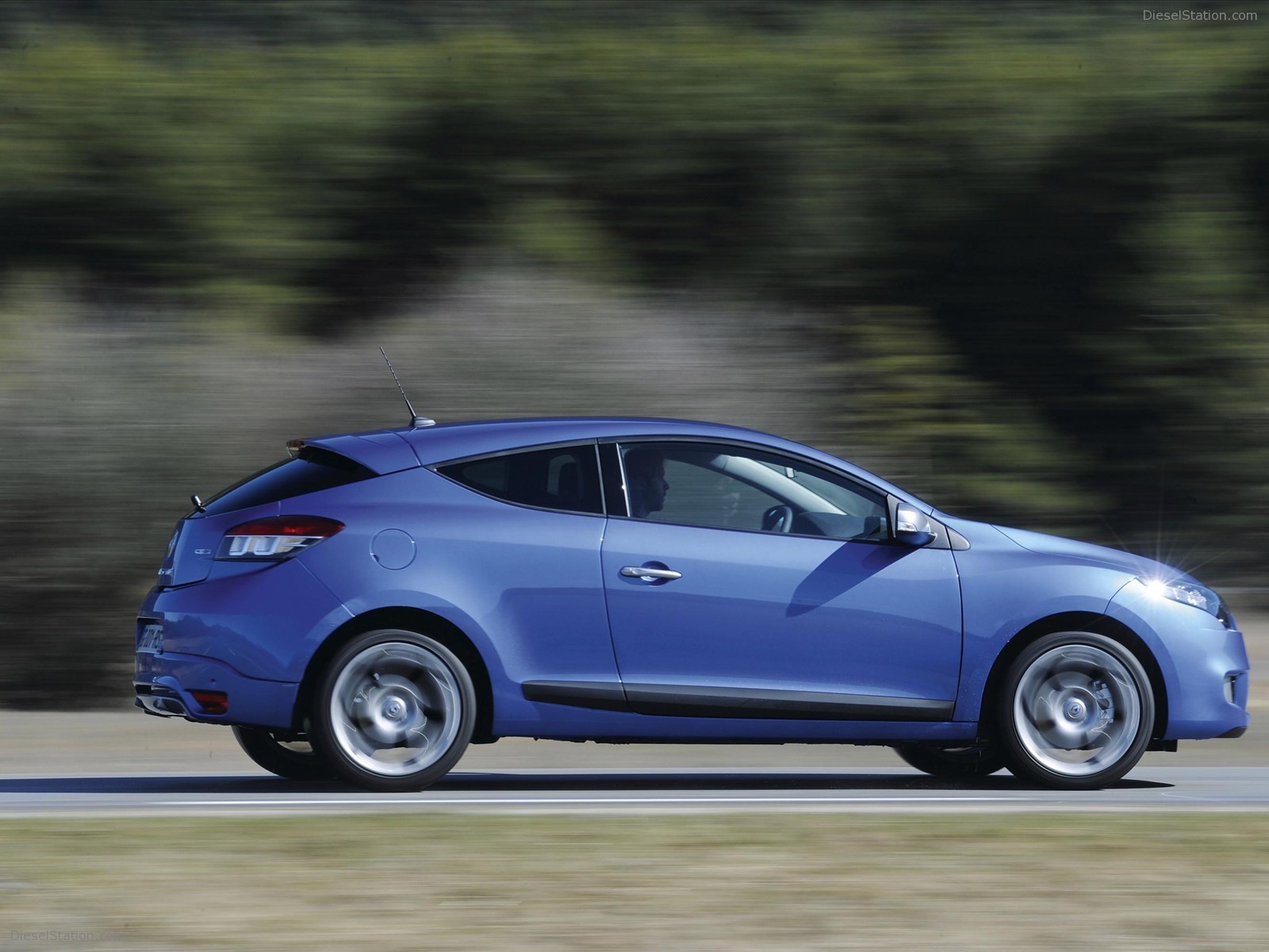 Renault Megane Coupe GT 2011