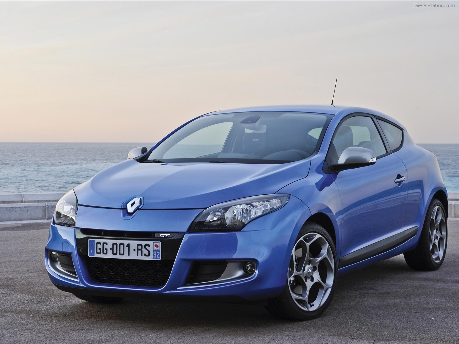 Renault Megane Coupe GT 2011