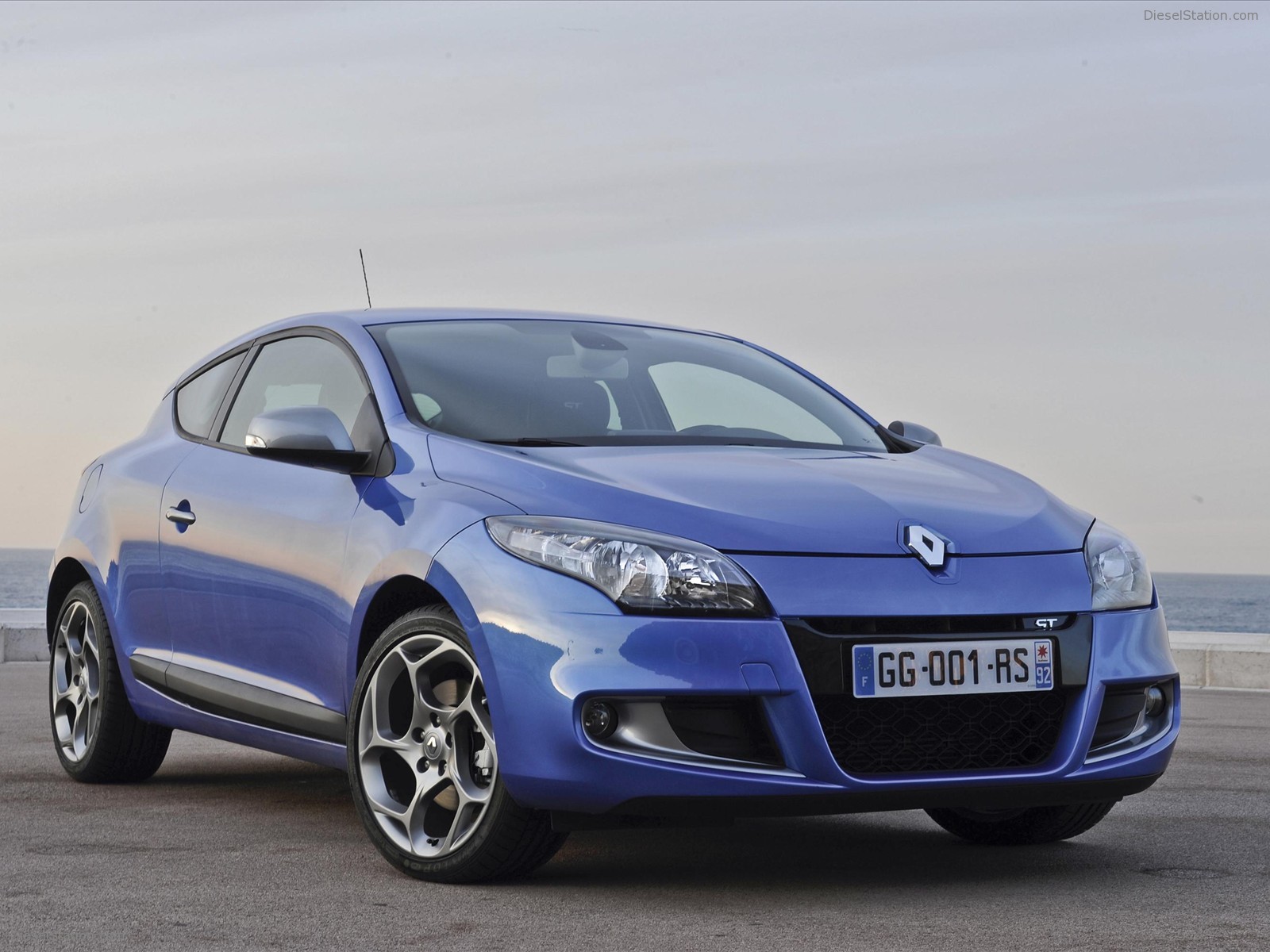Renault Megane Coupe GT 2011