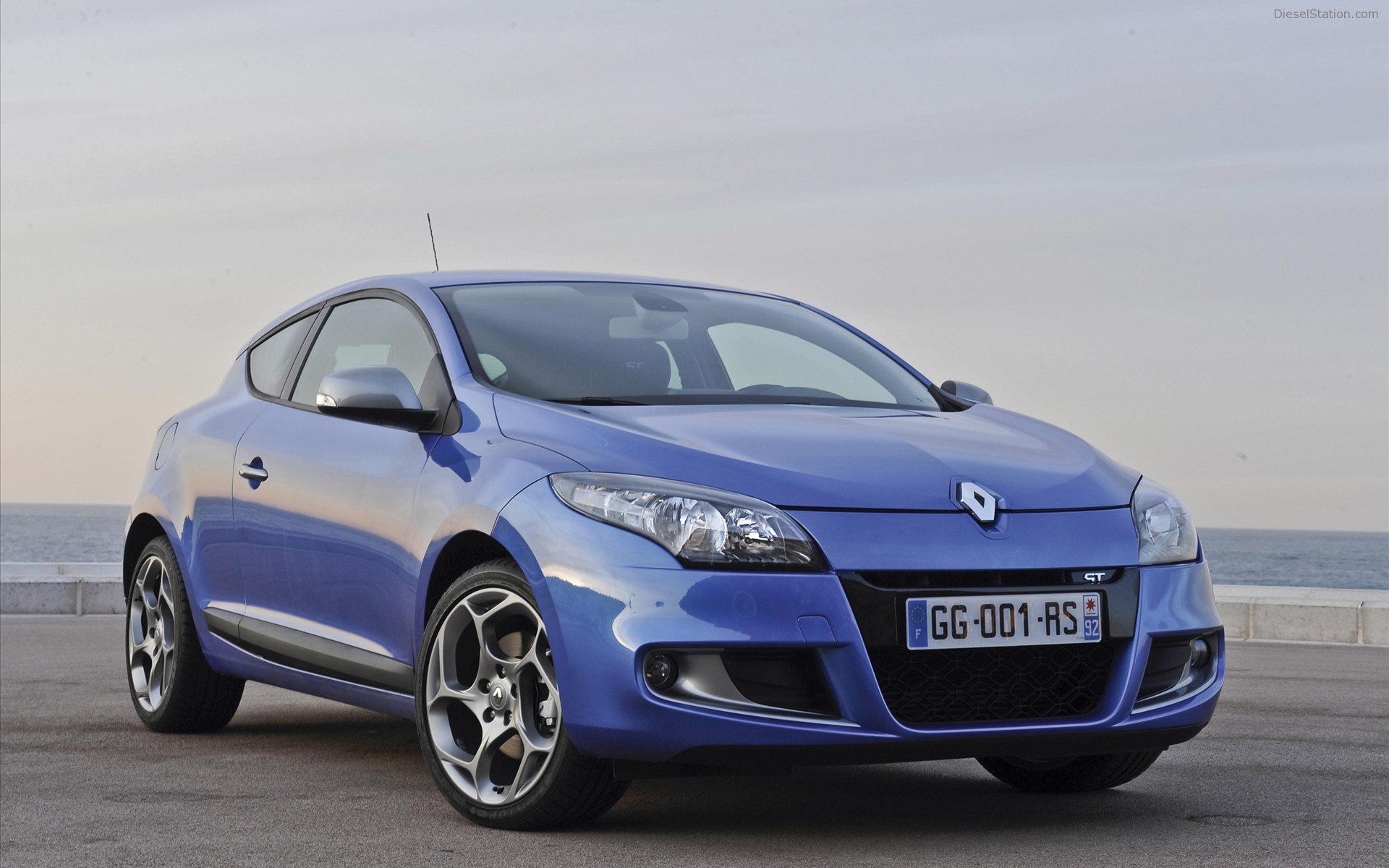 Renault Megane Coupe GT 2011