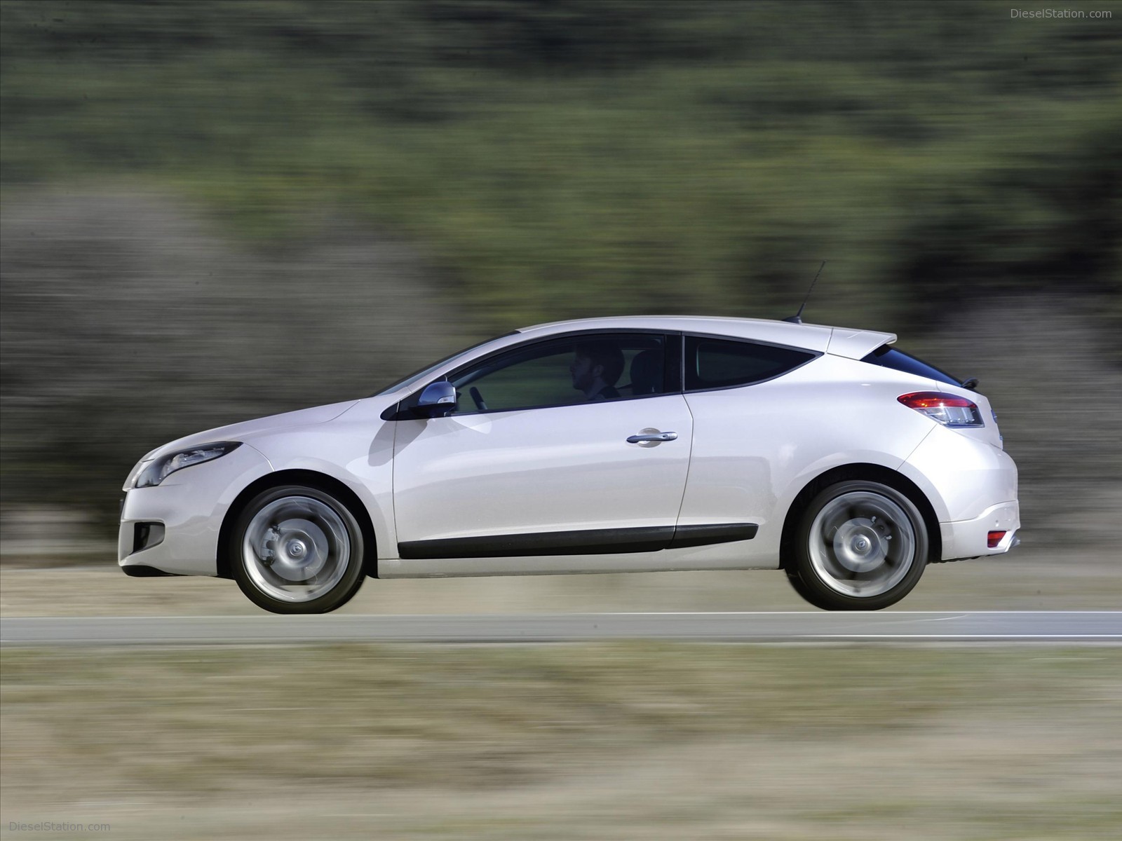 Renault Megane GT Line Coupe 2011