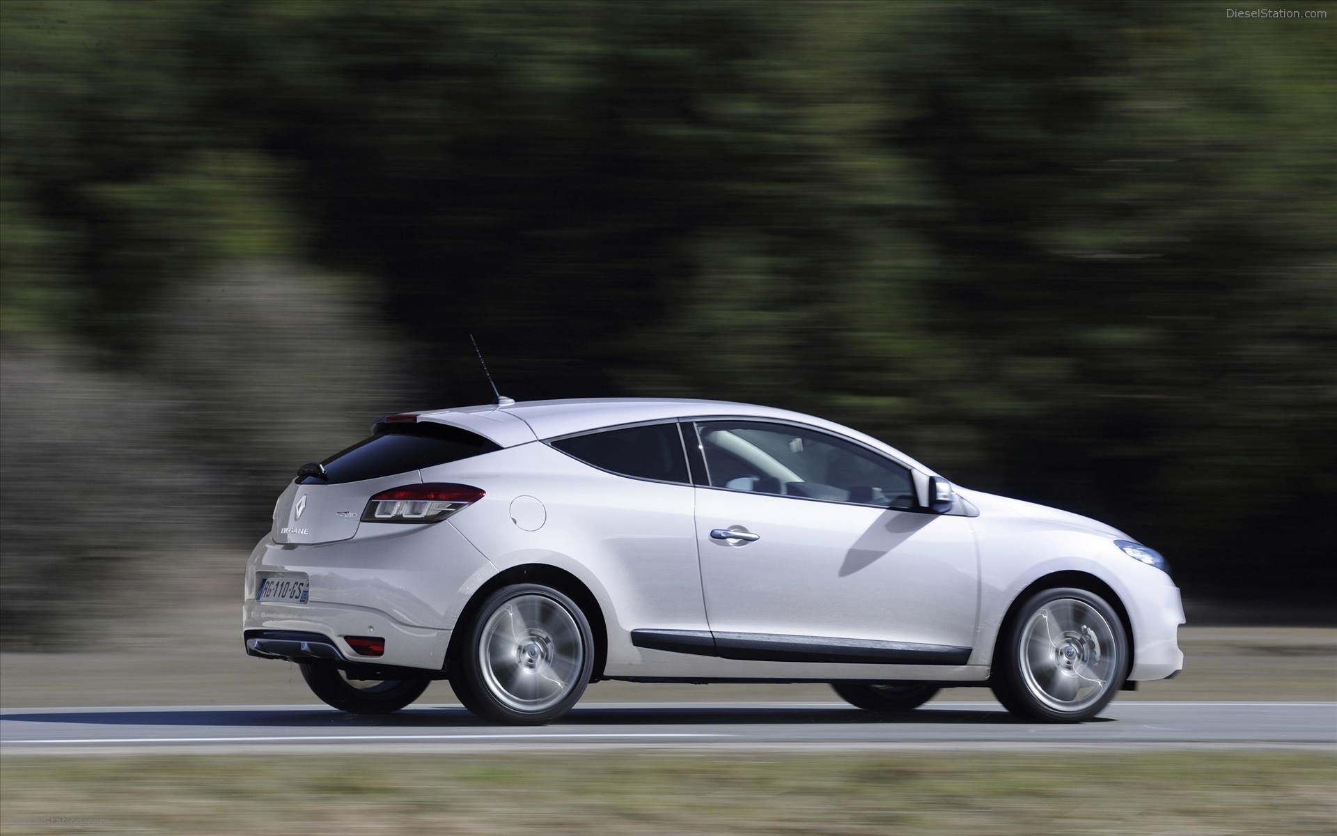 Renault Megane GT Line Coupe 2011