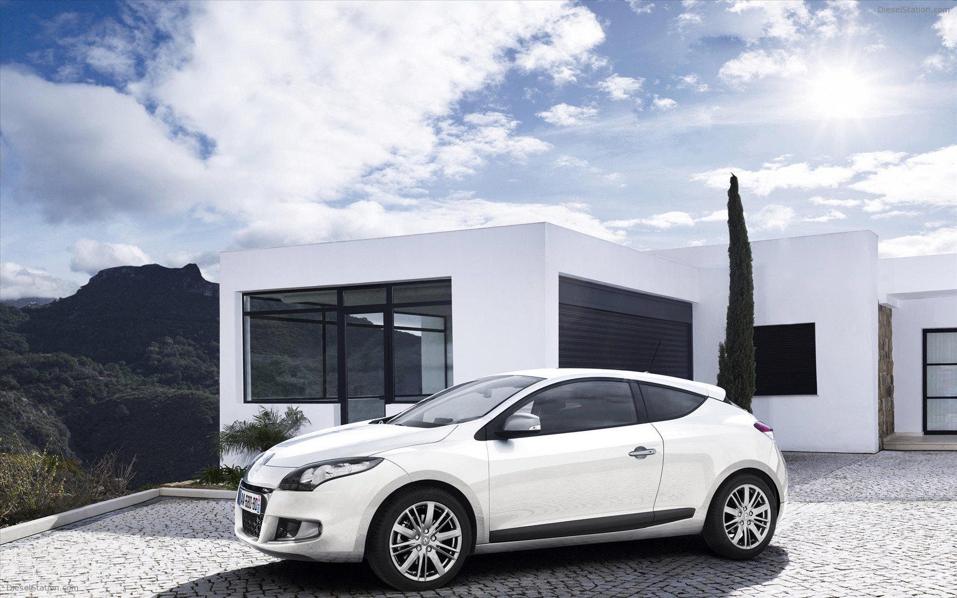 Renault Megane GT Line Coupe 2011