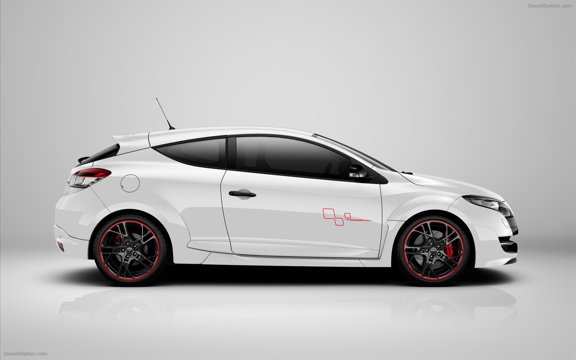 Renault Megane RS Trophy 2012