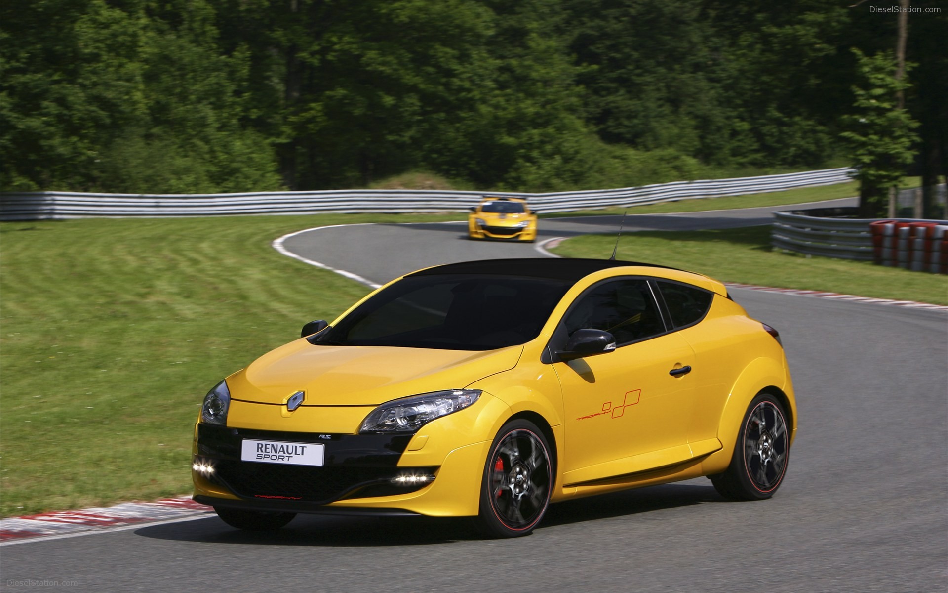Renault Megane RS Trophy 2012