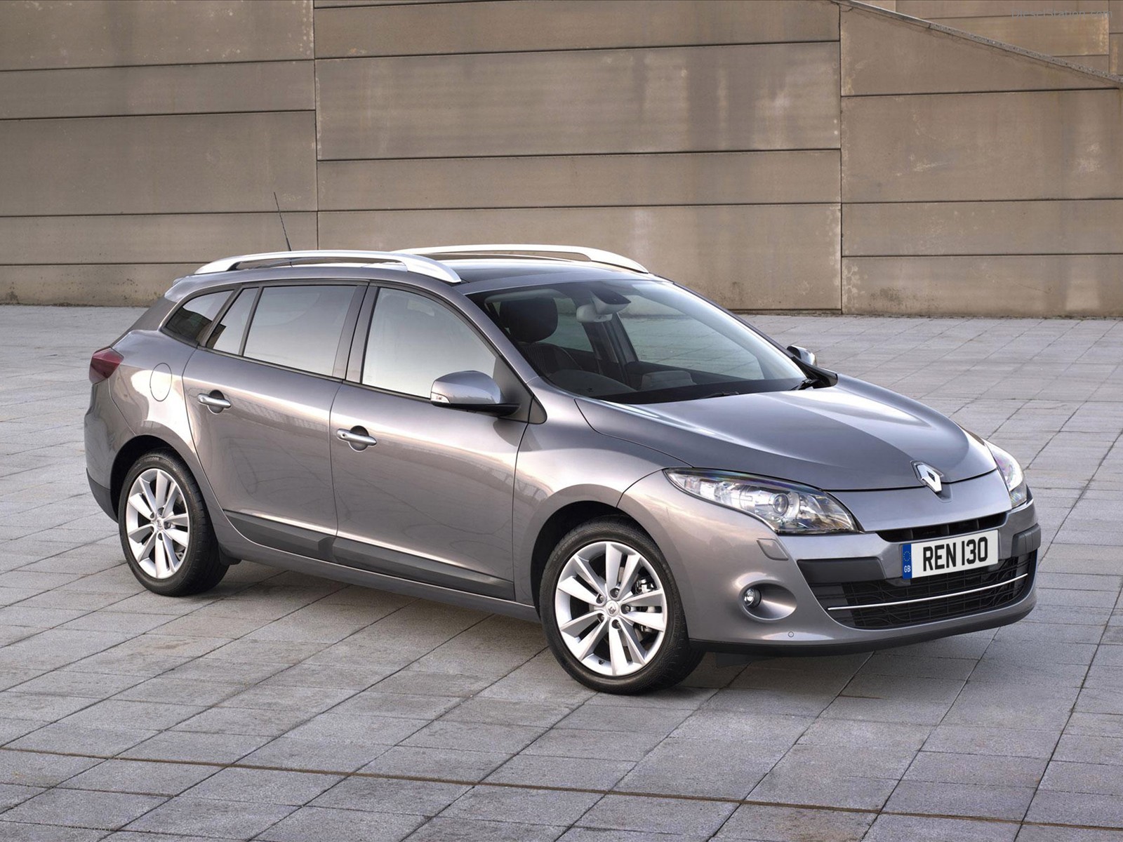 Renault New Megane Sport Tourer - Prices Revealed Renault New Megane Sport Tourer - Prices Revealed