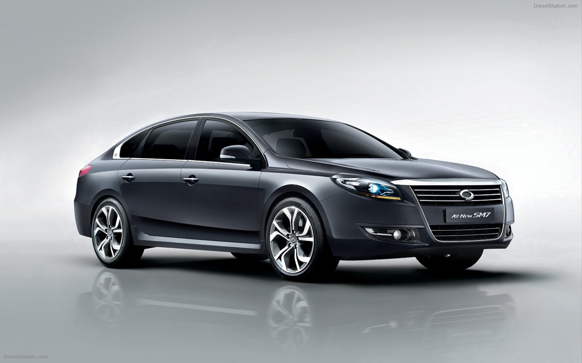 Renault  New SM7 2011
