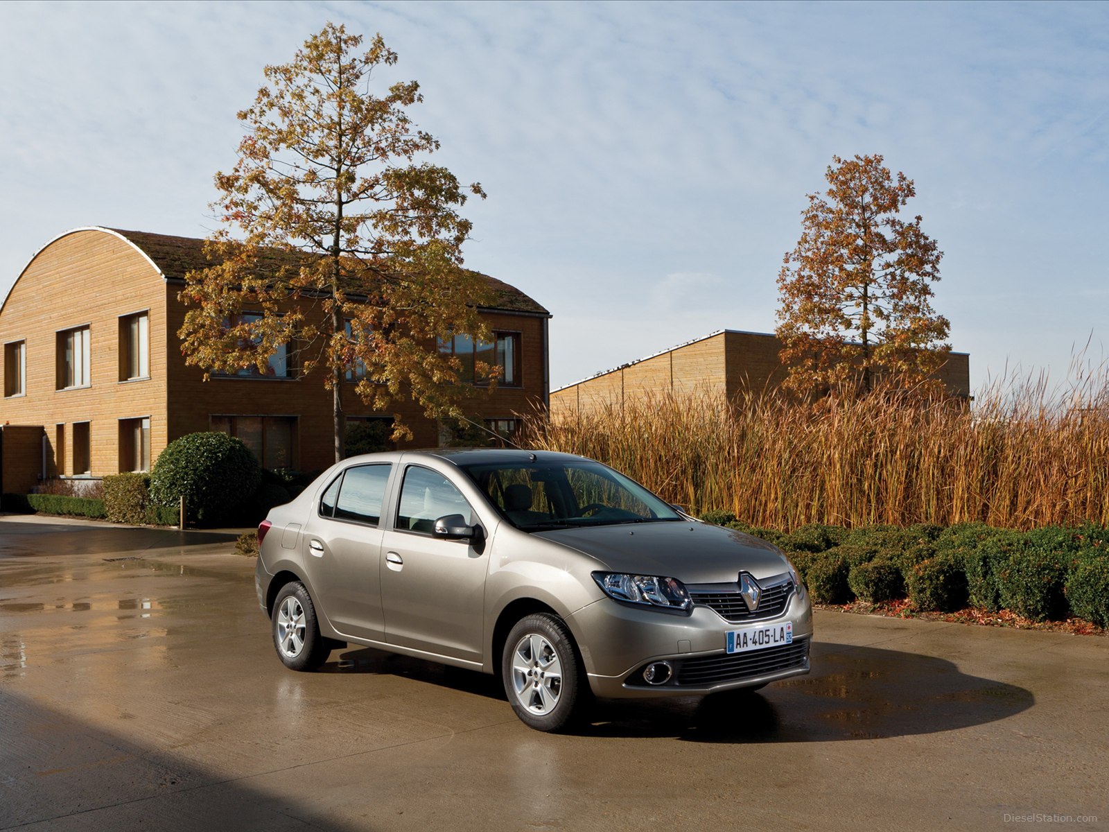 Renault Symbol 2013