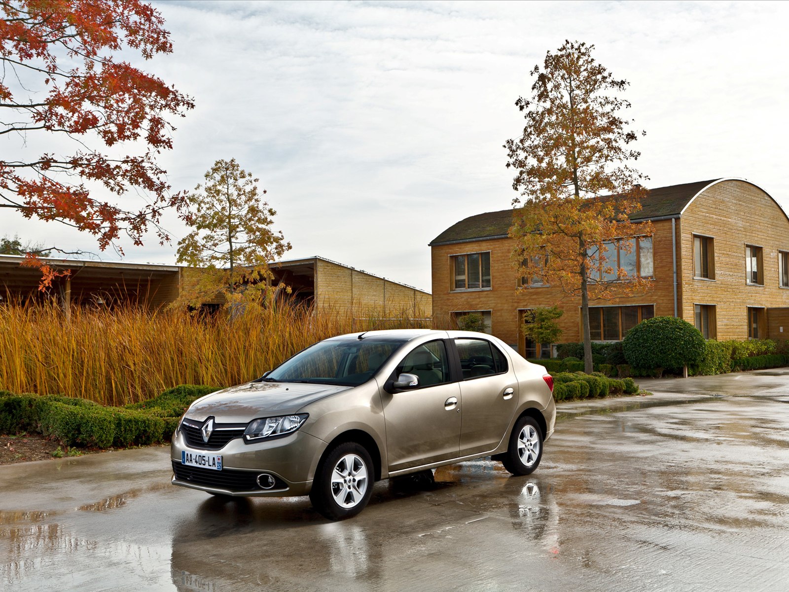 Renault Symbol 2013
