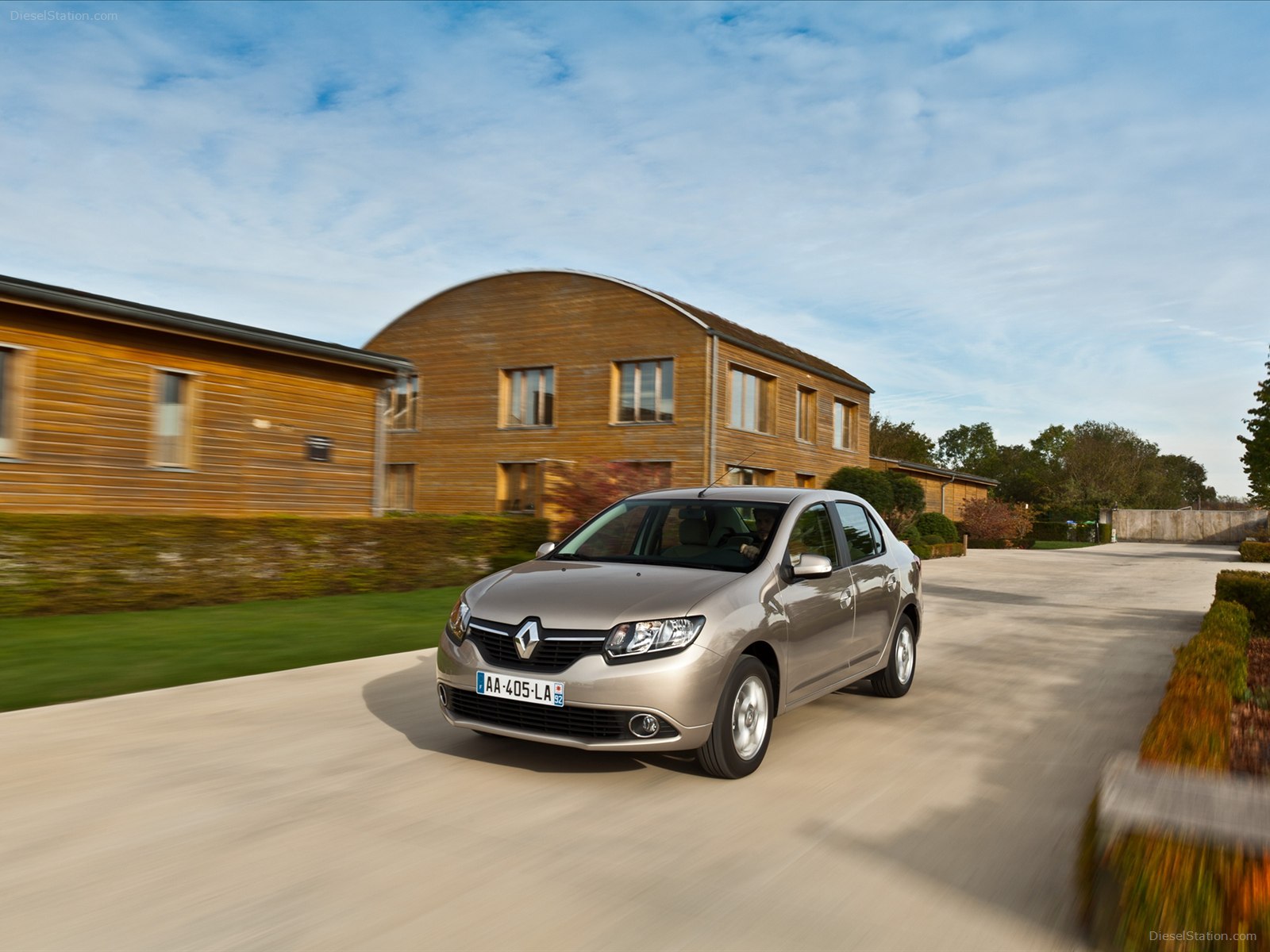 Renault Symbol 2013