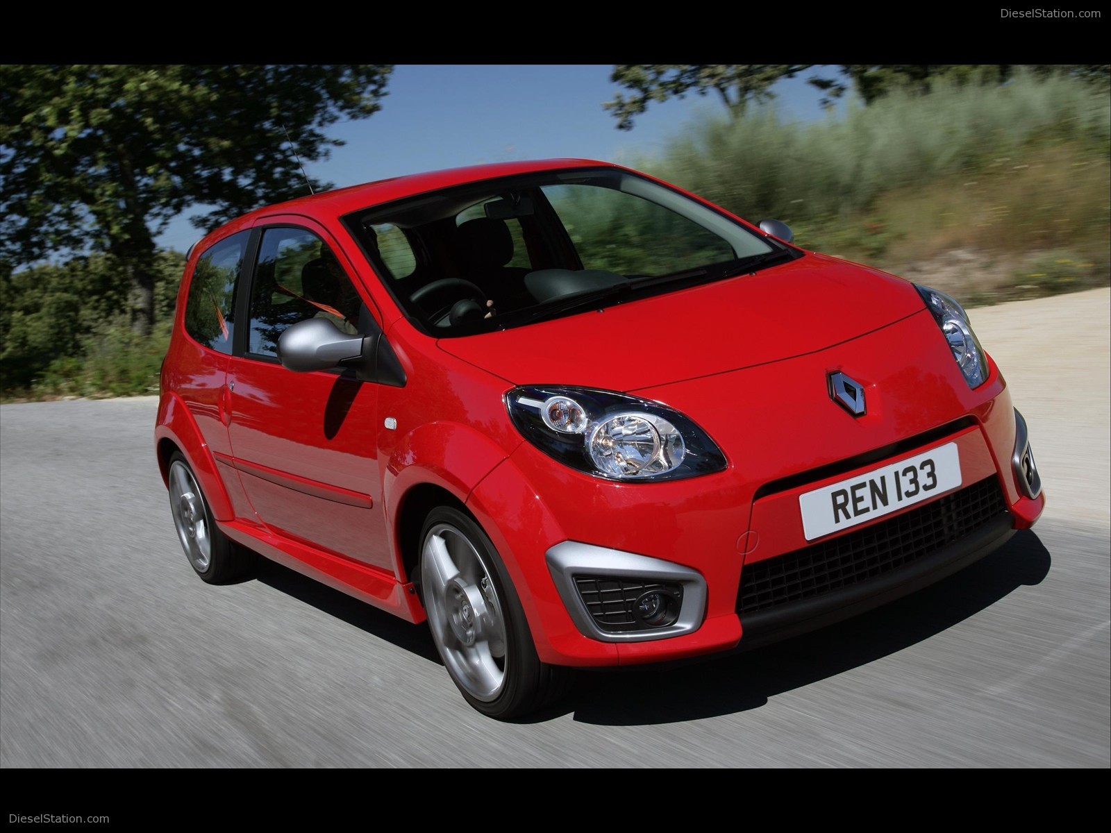 Renault's New Twingo RenaultSport 133