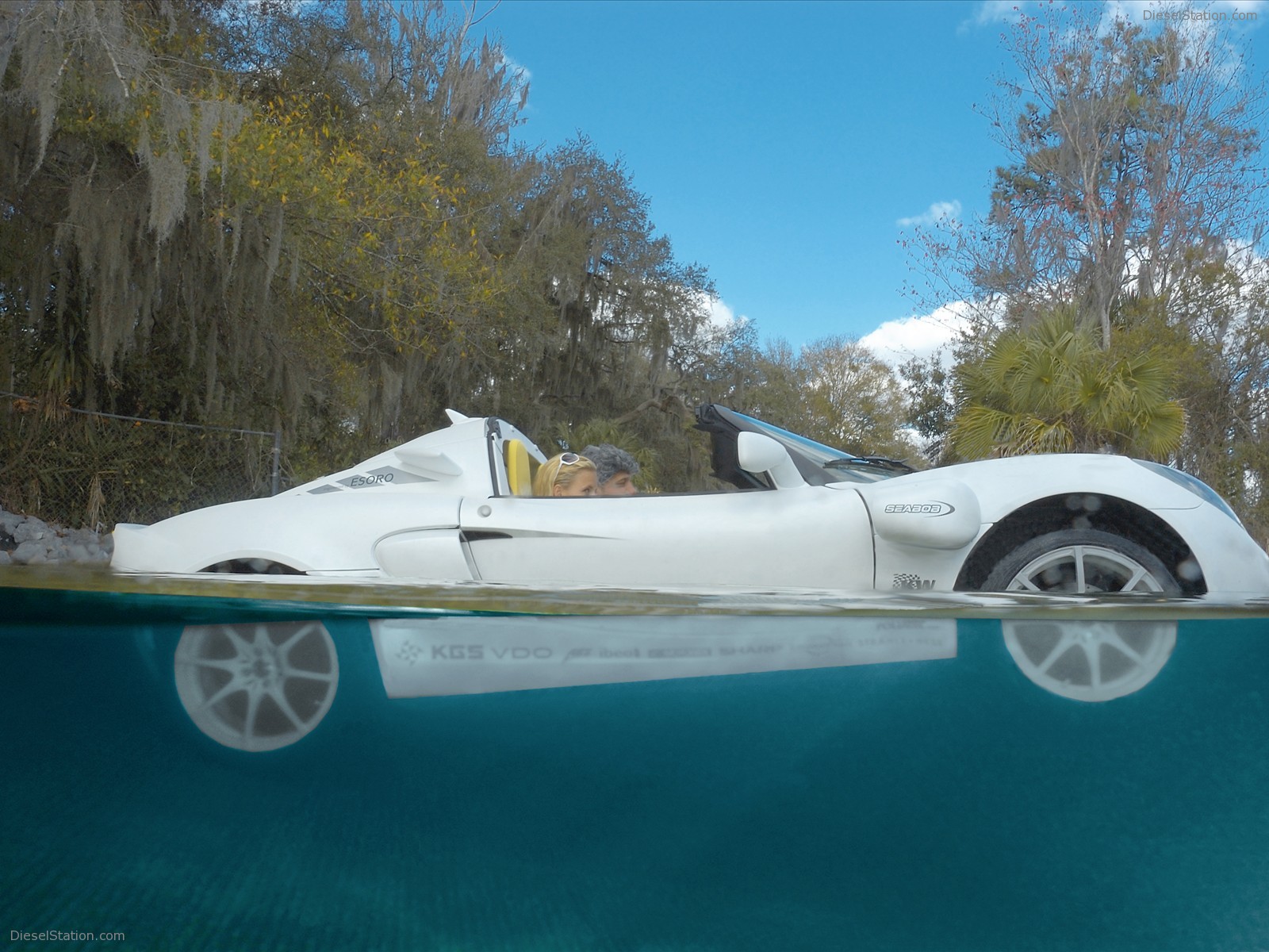 Rinspeed SQUBA at Geneva motor show