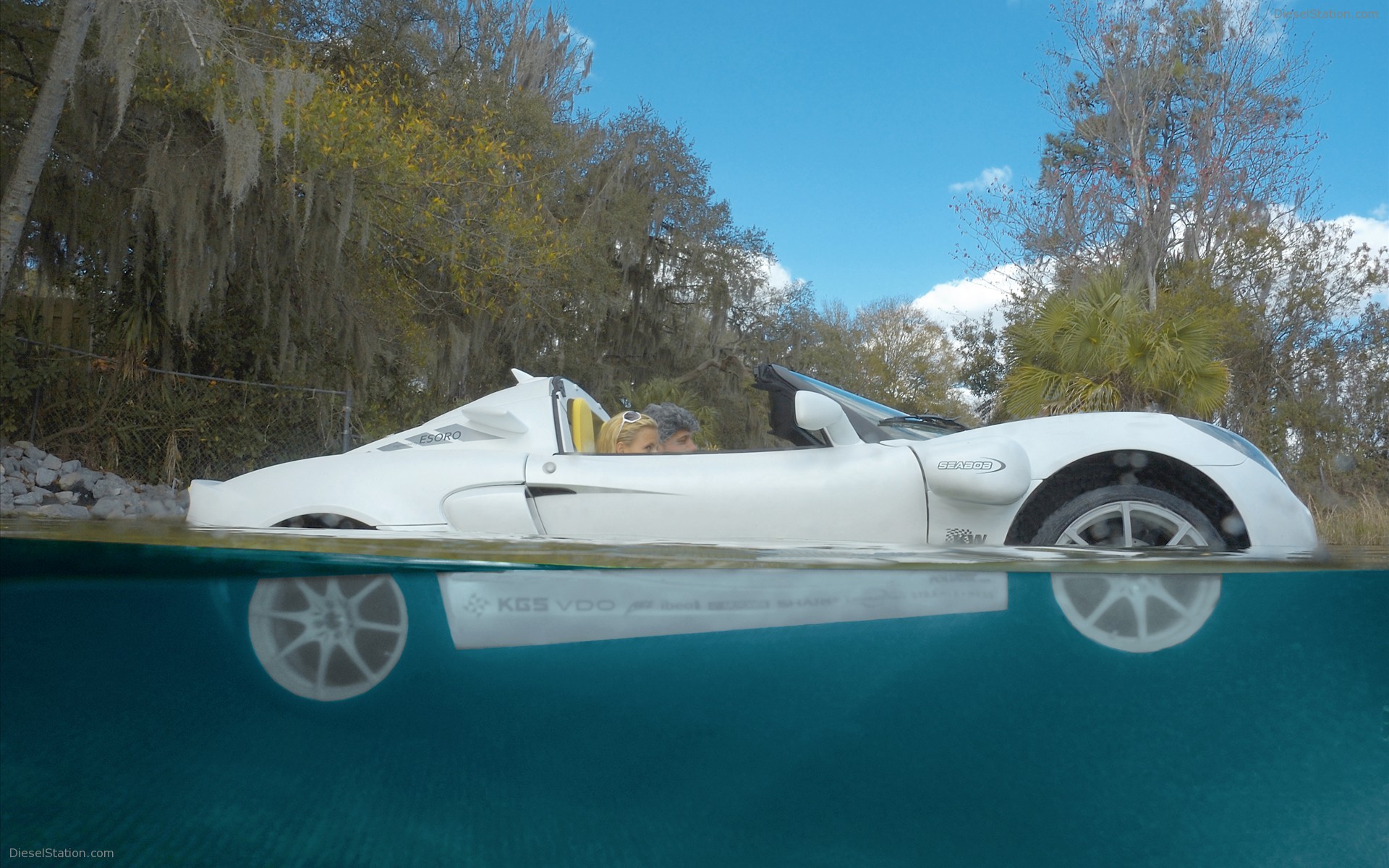 Rinspeed SQUBA at Geneva motor show
