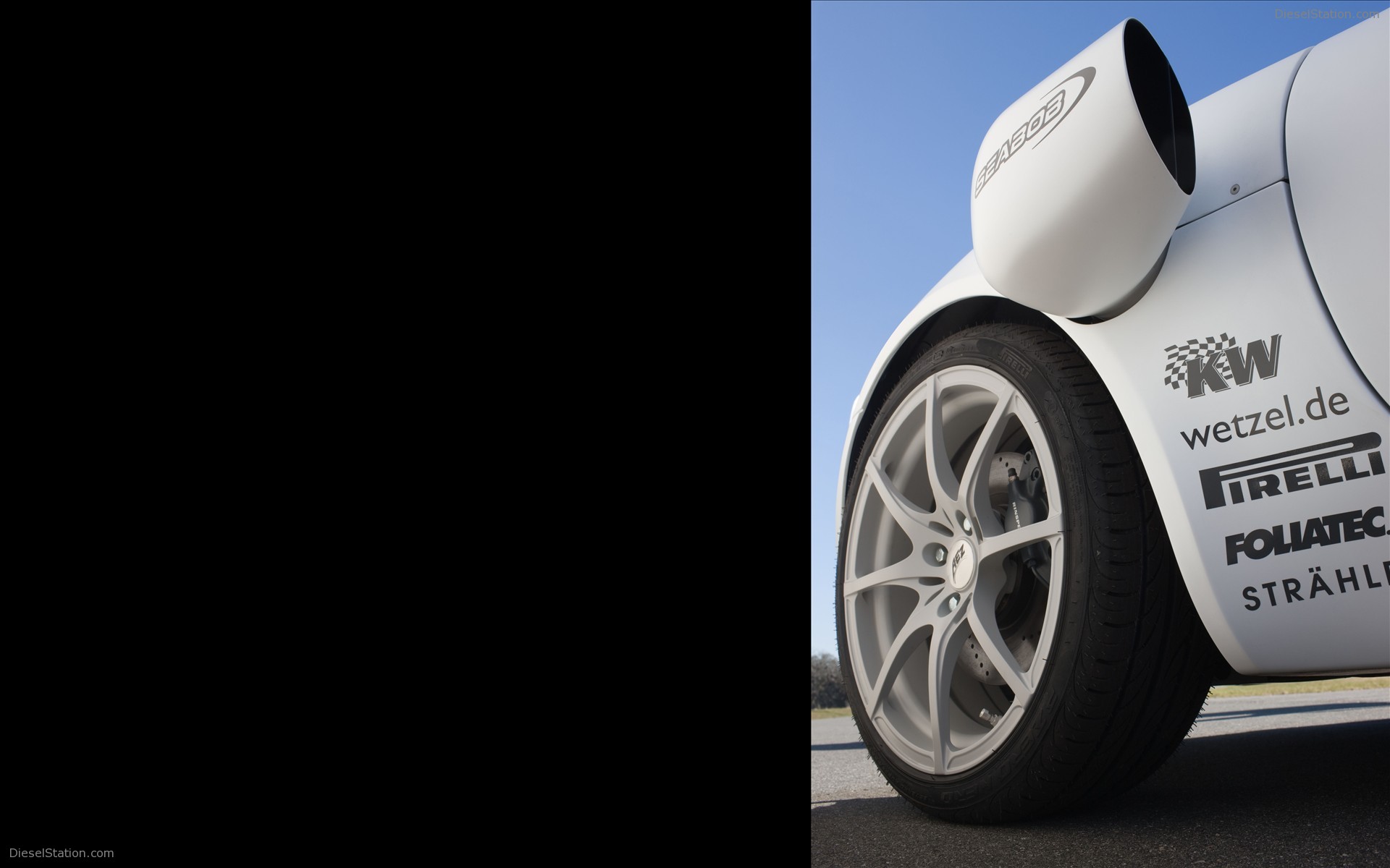 Rinspeed SQUBA at Geneva motor show