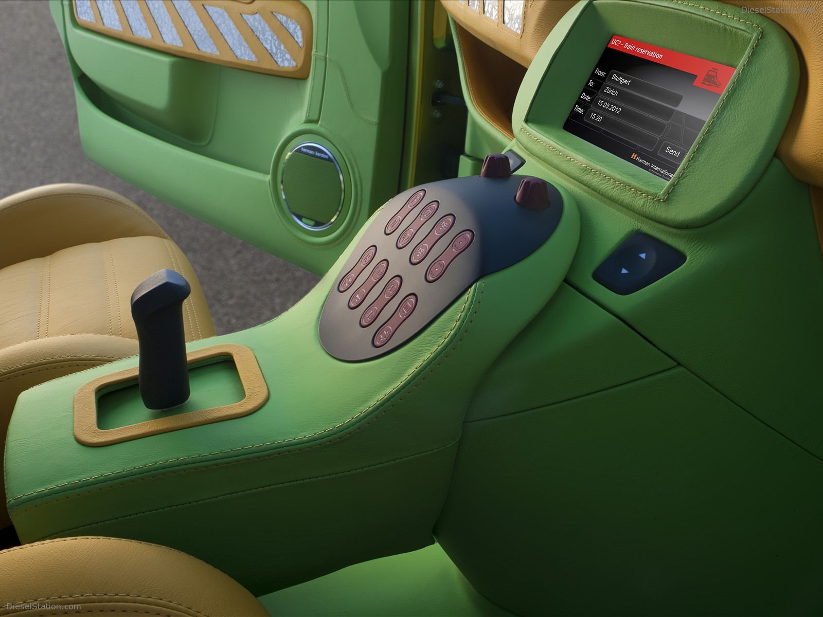 Rinspeed UC Concept 2010