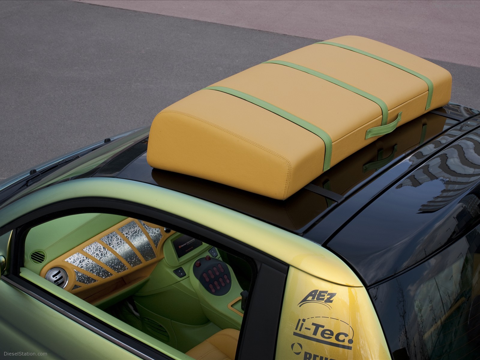 Rinspeed UC Concept 2010