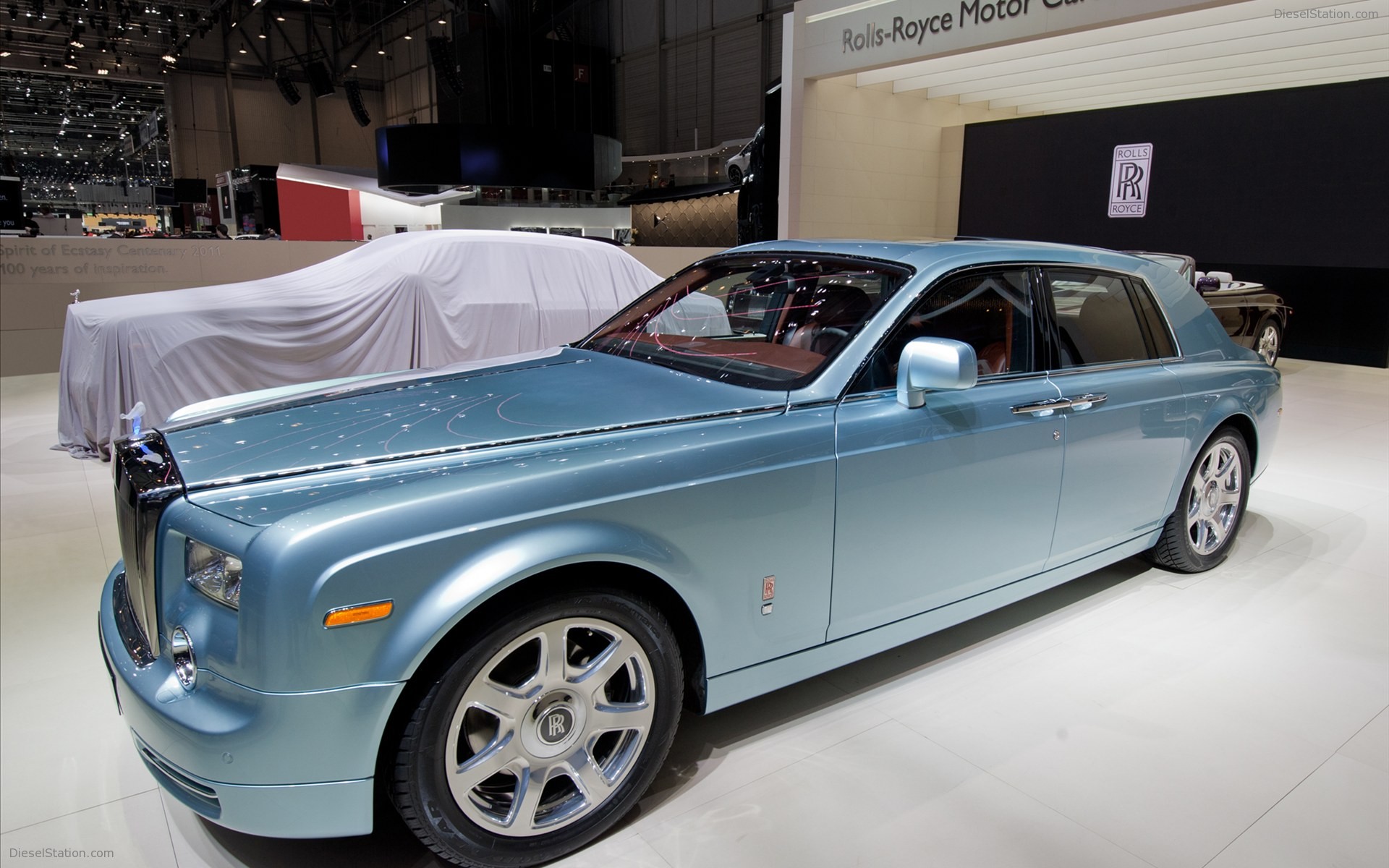 Rolls Royce 102EX 2011