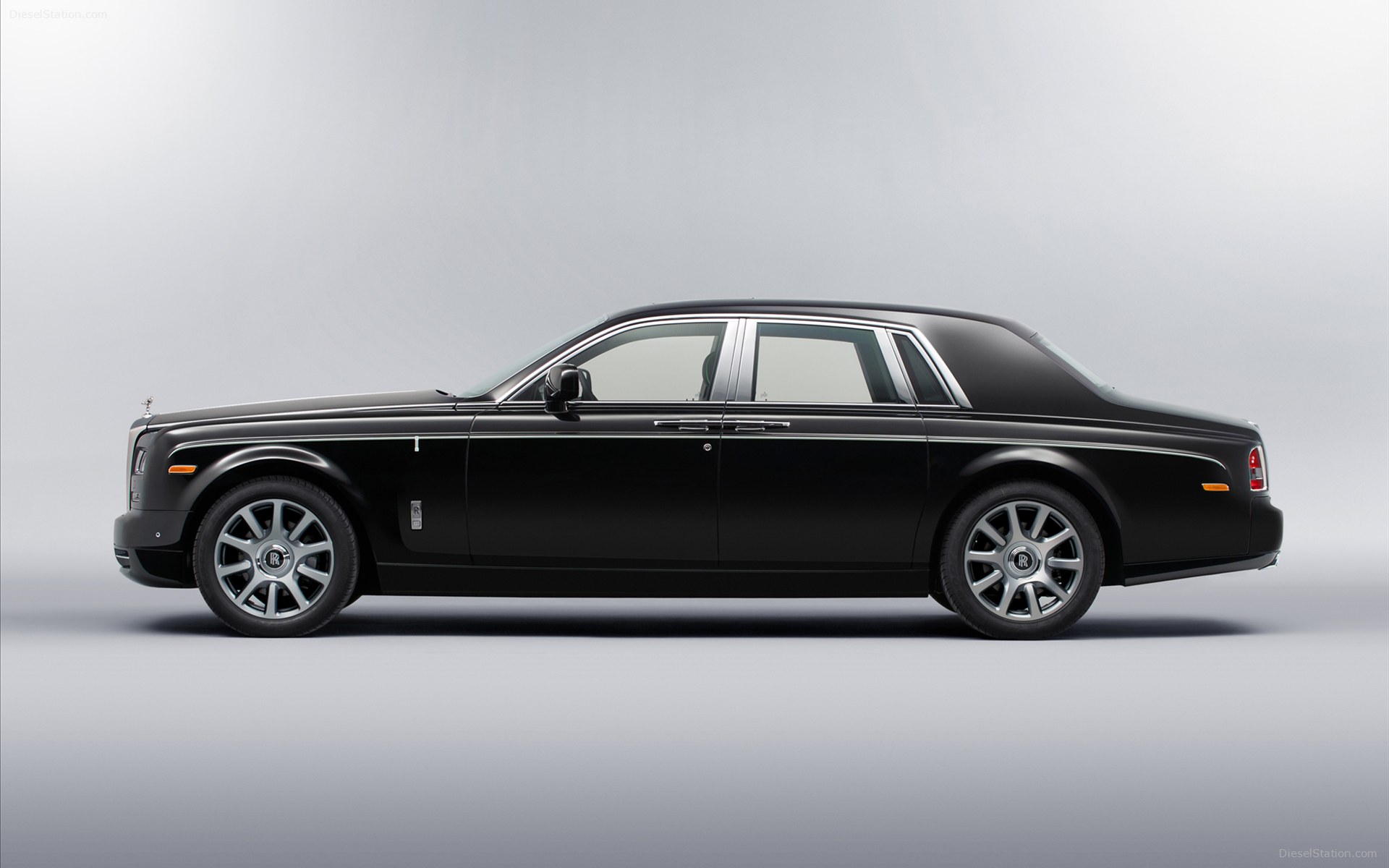 Rolls Royce Art Deco Inspired Ghost 2013