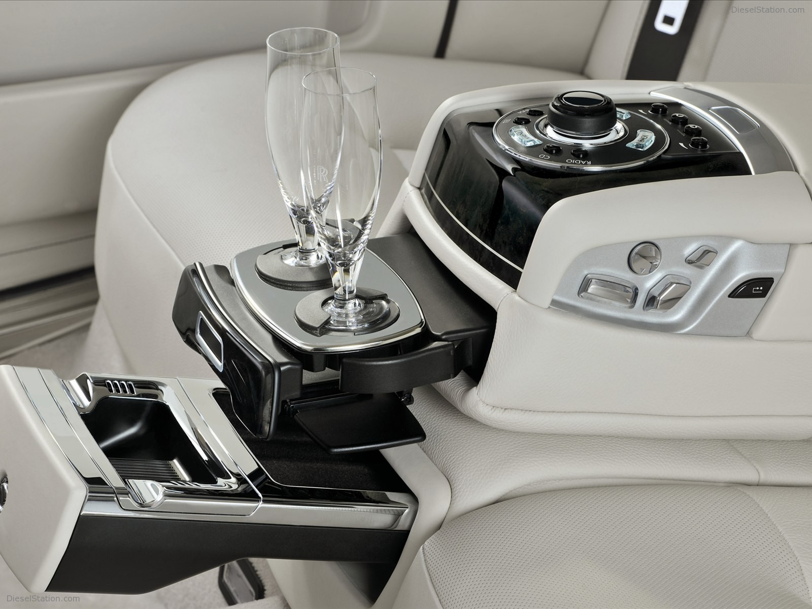 Rolls Royce Ghost Extended Wheelbase 2011