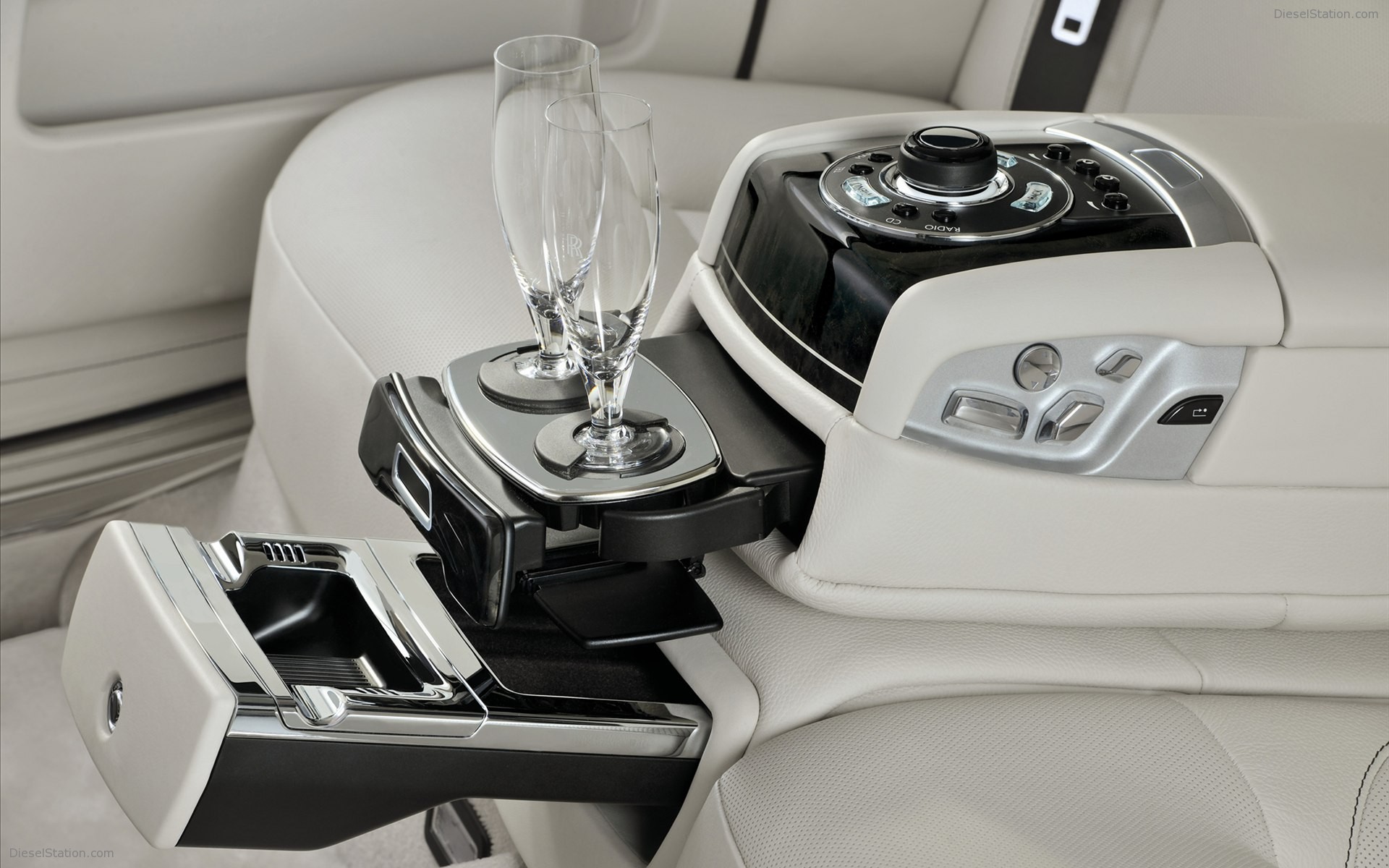 Rolls Royce Ghost Extended Wheelbase 2011