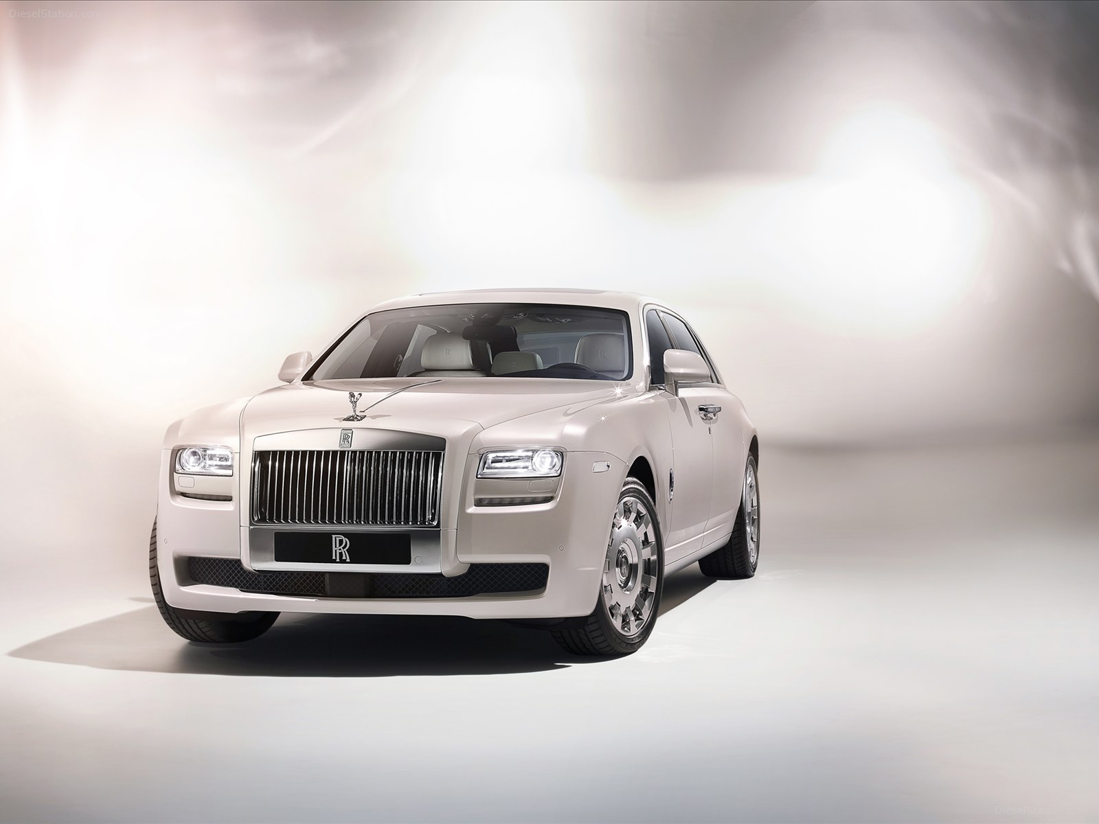 Rolls Royce Ghost Six Senses Concept 2012