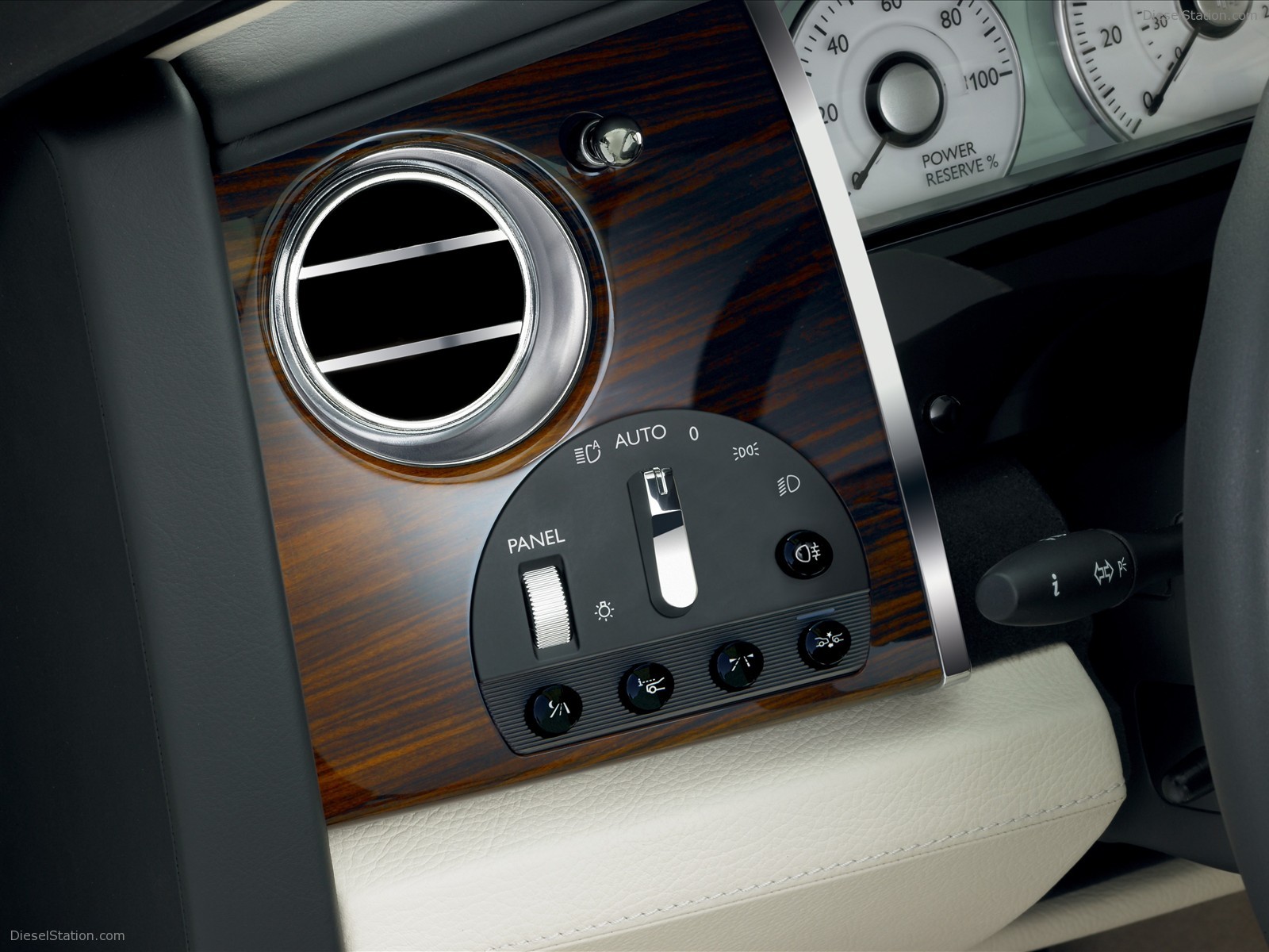 Rolls Royce Ghost In Detail