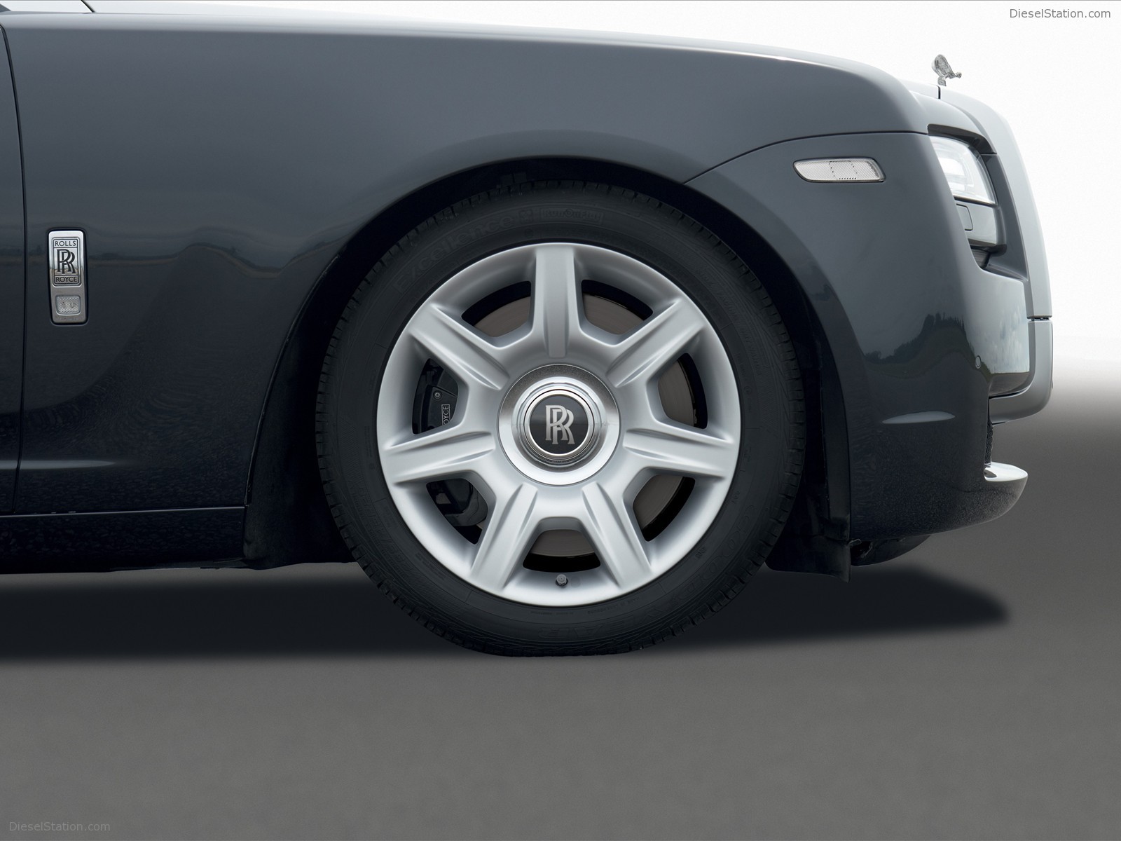 Rolls Royce Ghost In Detail