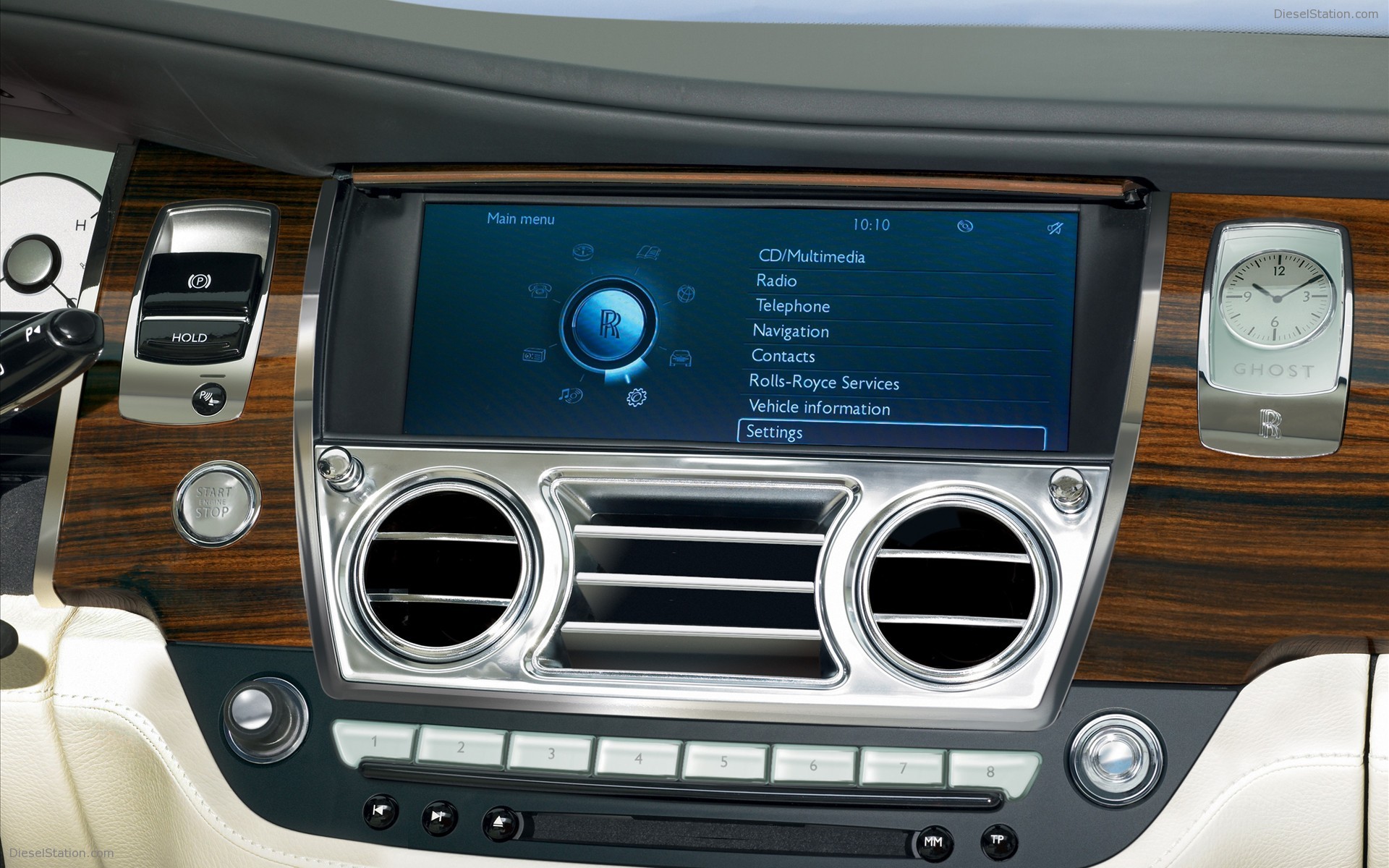Rolls Royce Ghost In Detail