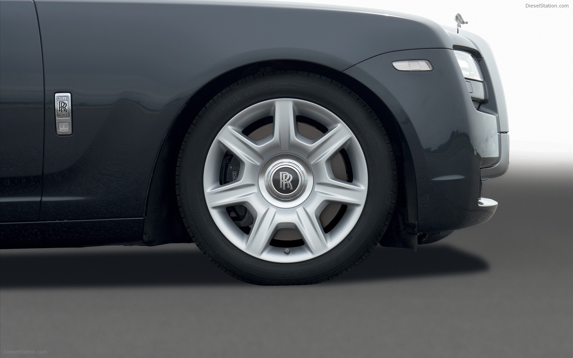 Rolls Royce Ghost In Detail