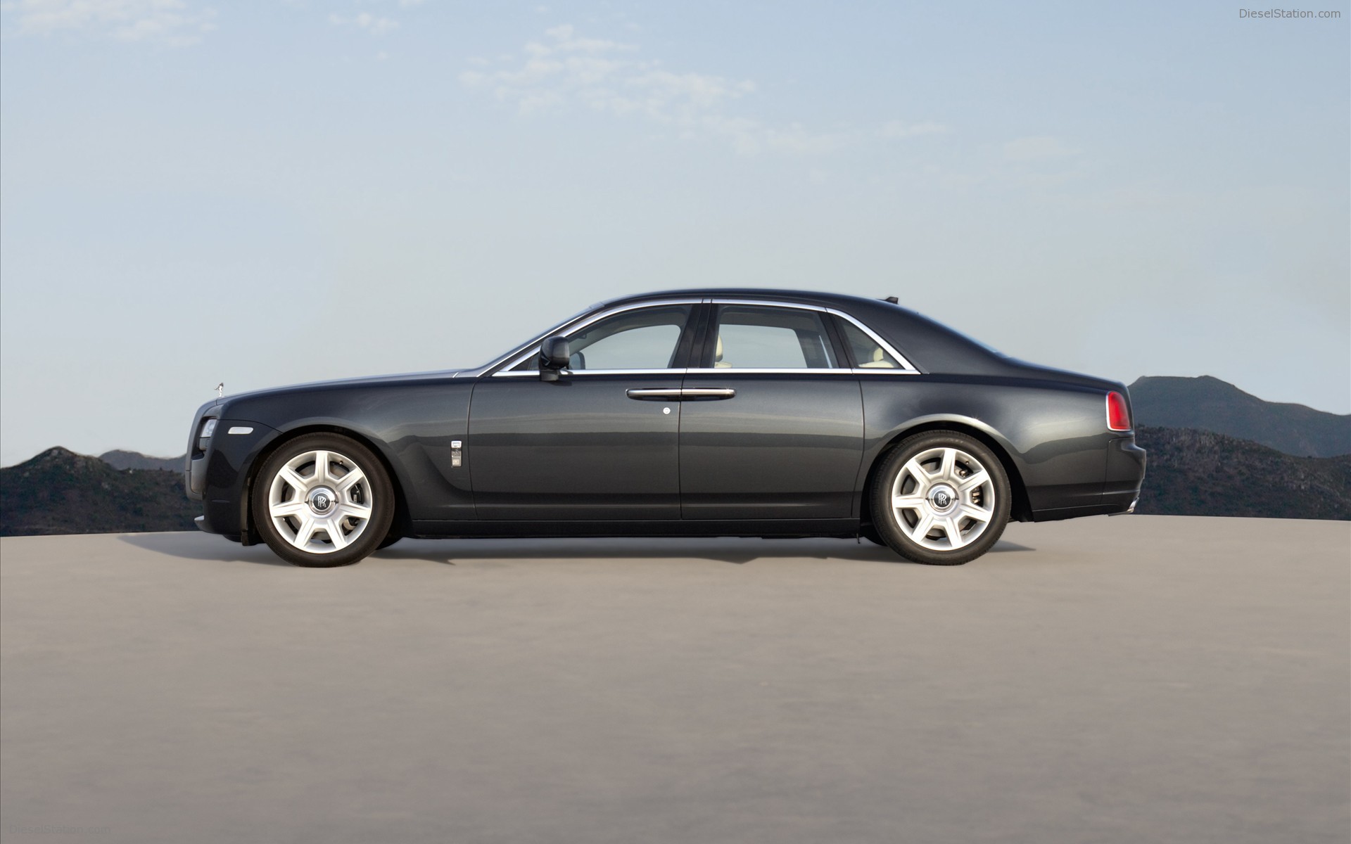 Rolls Royce Ghost In Detail