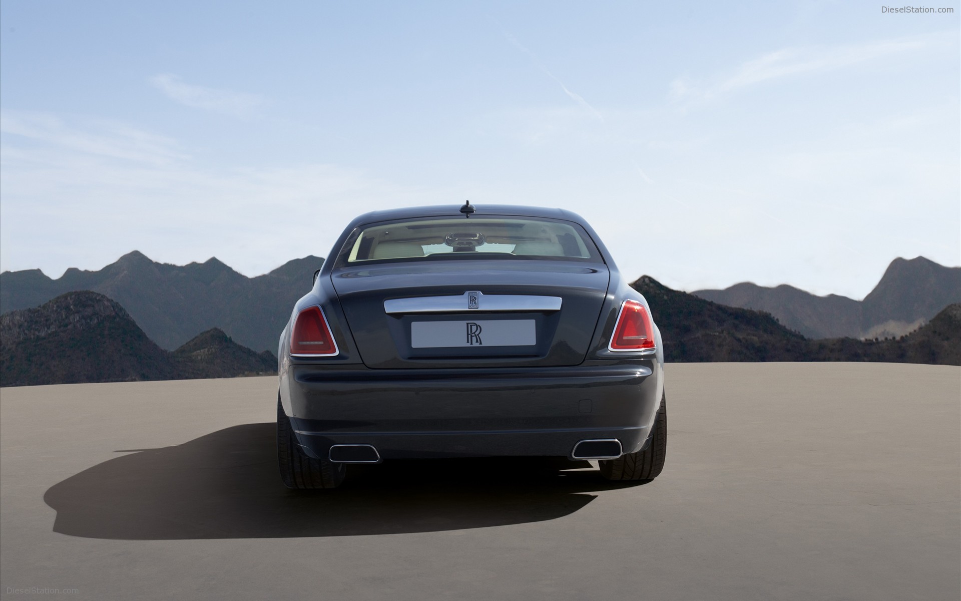 Rolls Royce Ghost In Detail