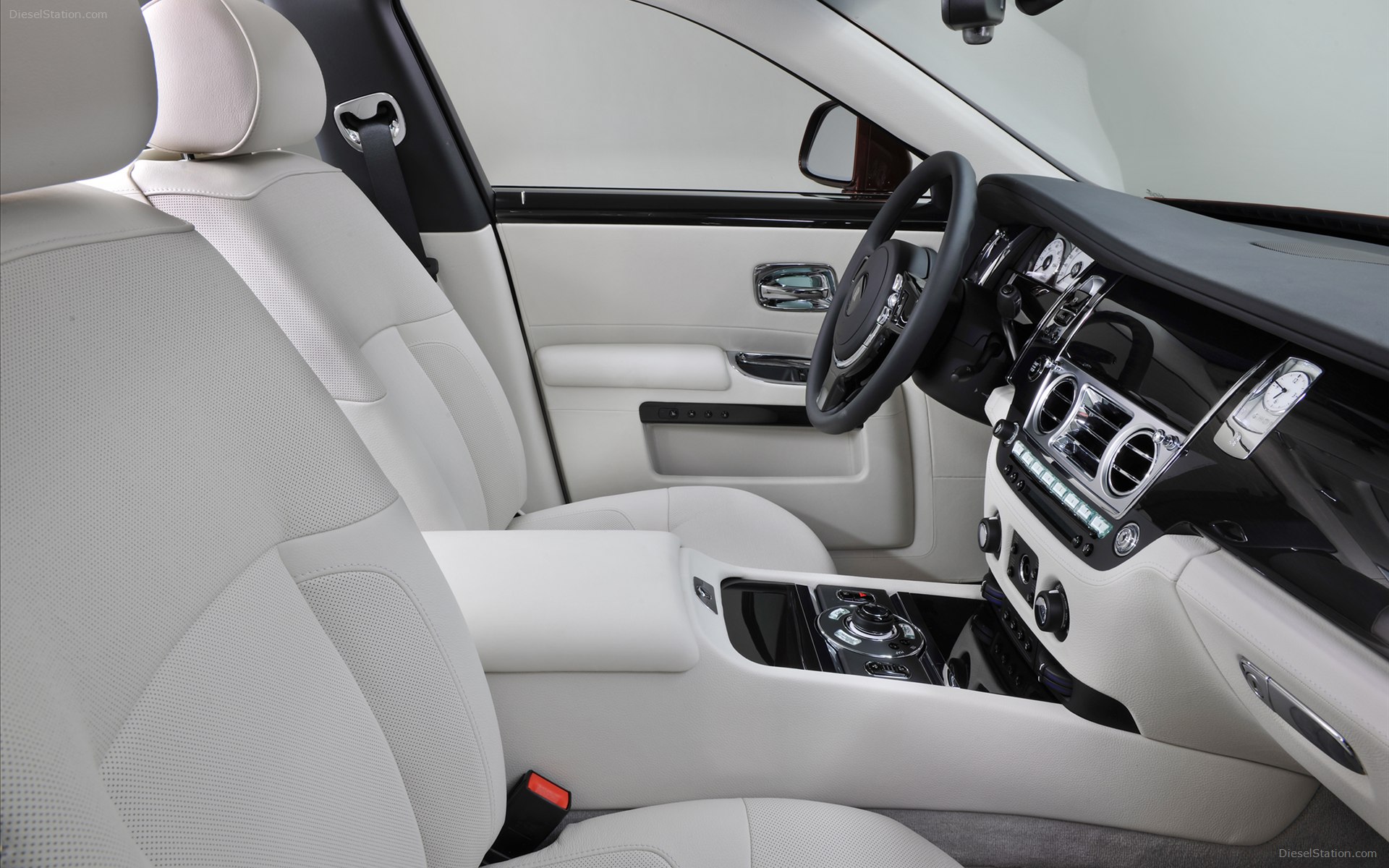 Rolls Royce Ghost One Thousand And One Nights 2013