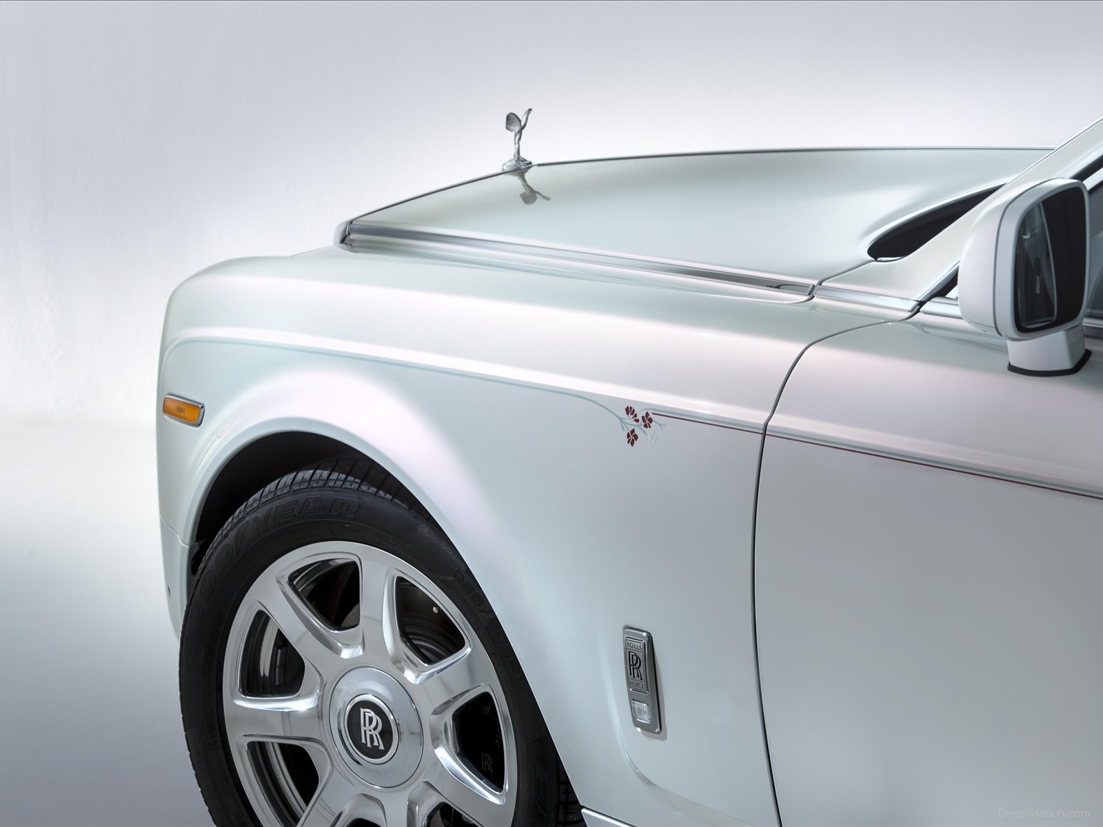 Rolls-Royce Phantom Serenity 2015