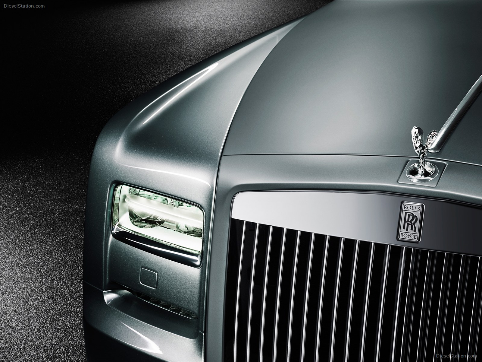 Rolls Royce Phatom Coupe Aviator Collection
