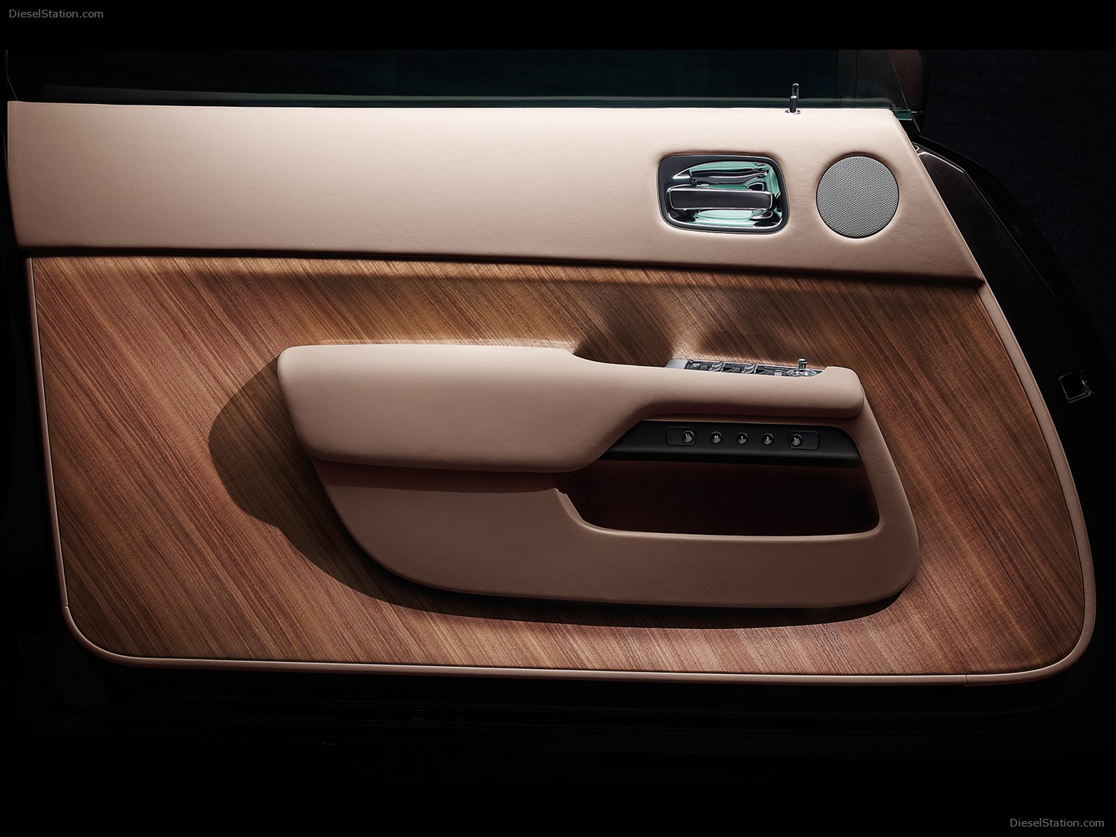 Rolls-Royce Wraith 2014