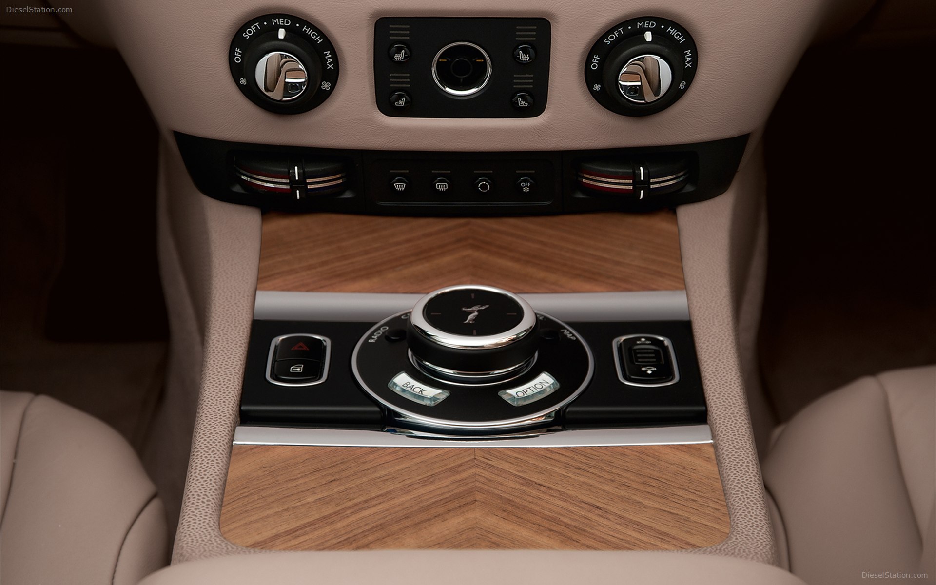 Rolls-Royce Wraith 2014