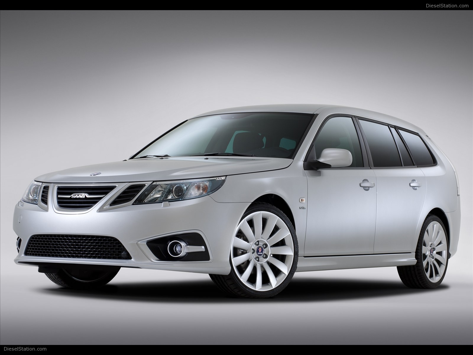 SAAB 9-3 SportCombi Aero Griffin 2011