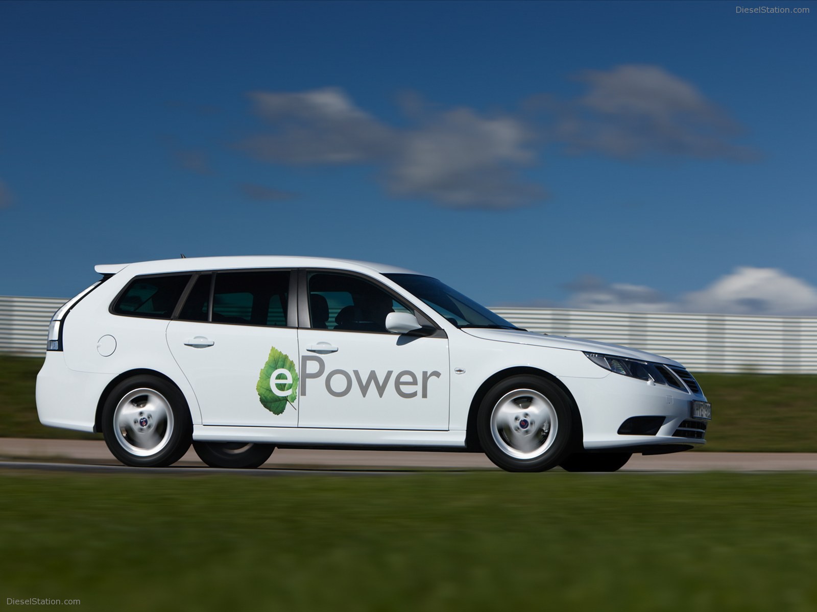 Saab 9-3 ePower Concept