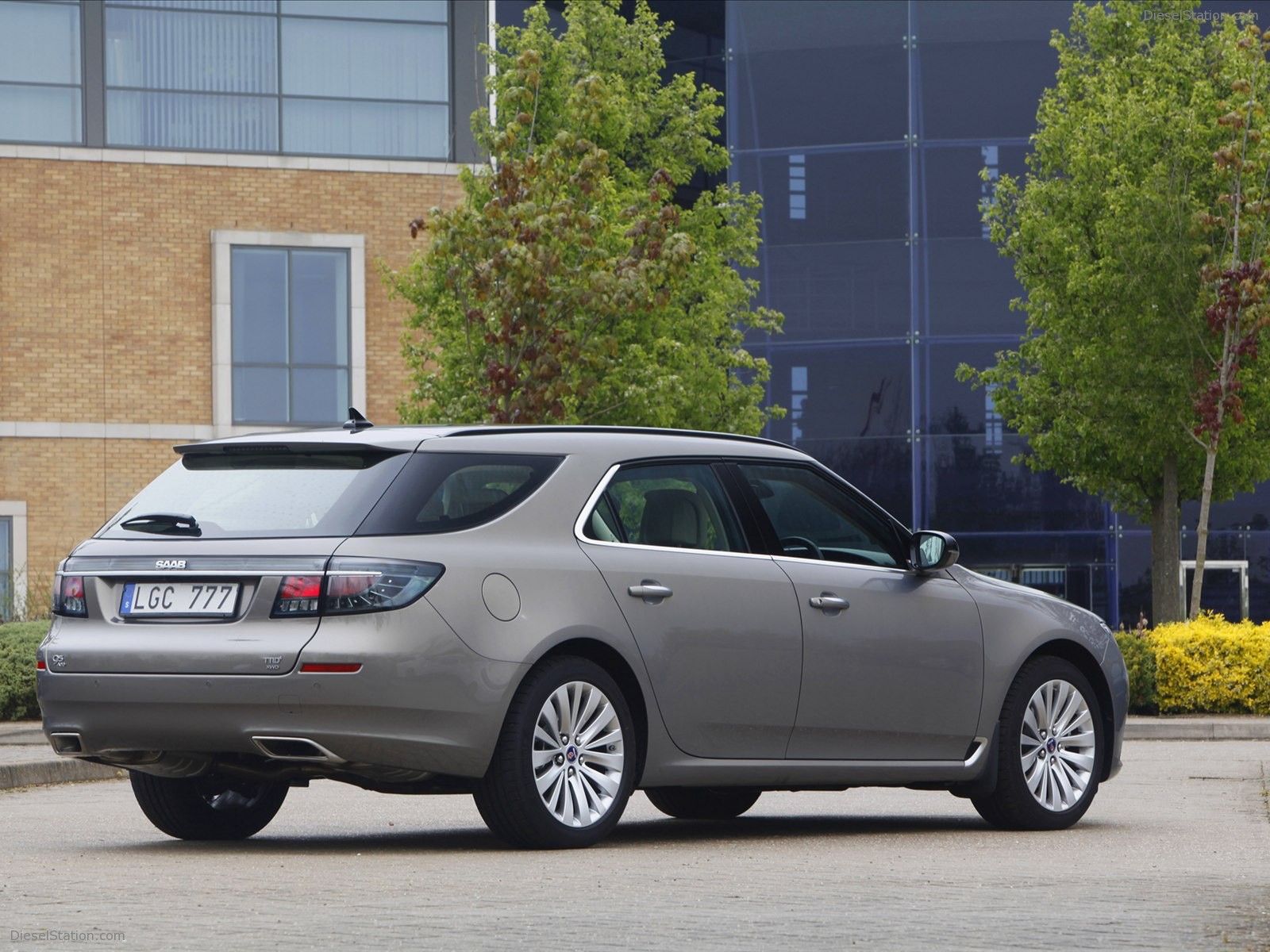 Saab 9-5  2012