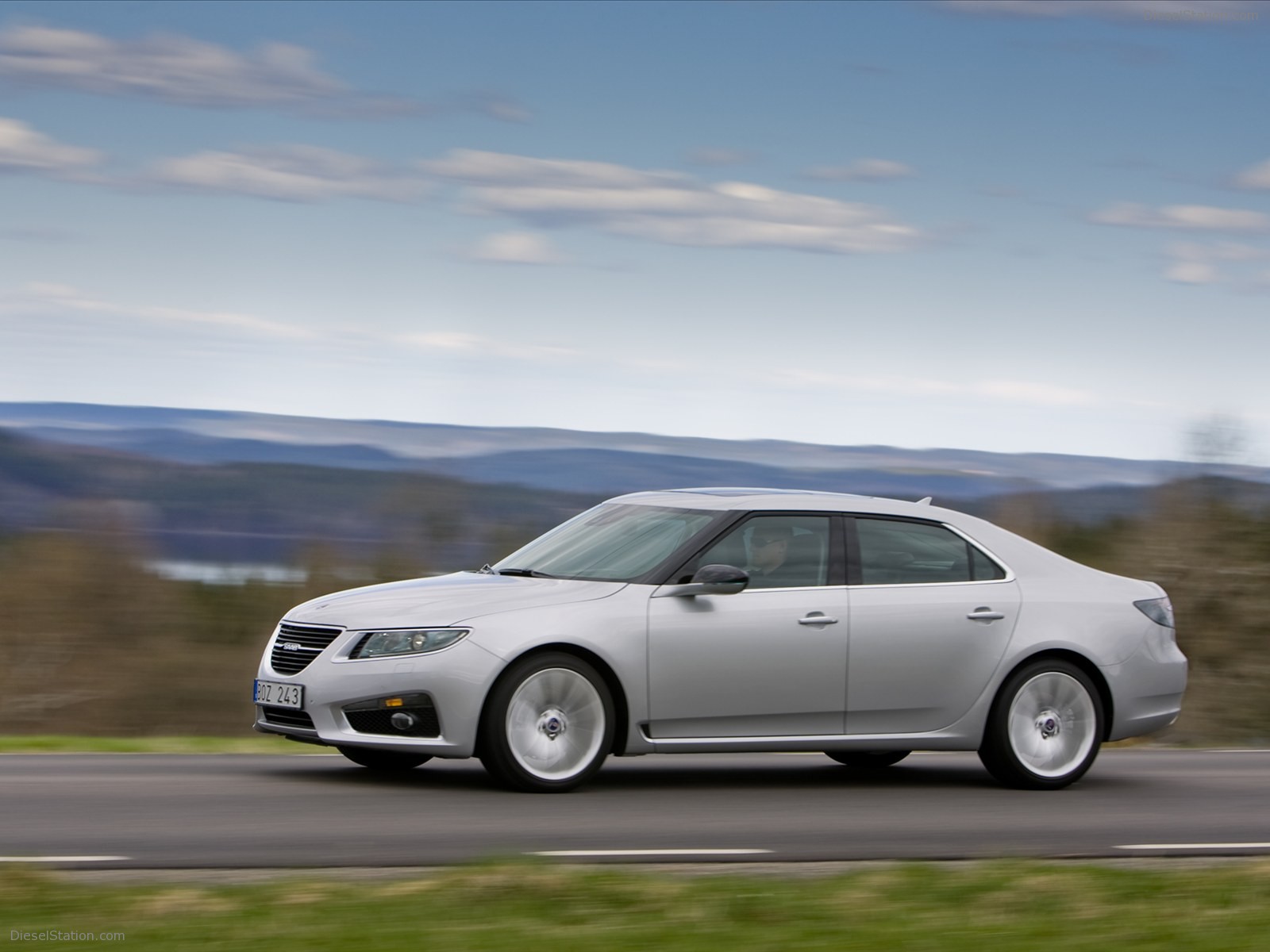 Saab 9-5 Sedan 2010