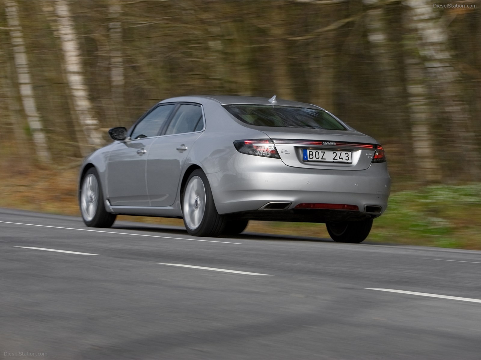 Saab 9-5 Sedan 2010