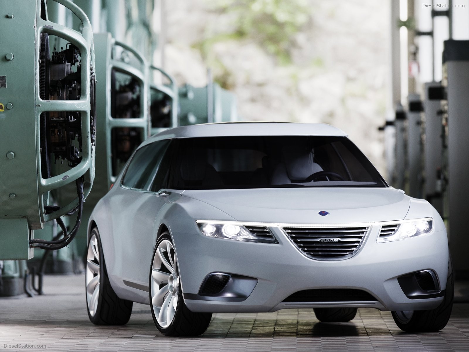 Saab 9 X BioHybrid Concept